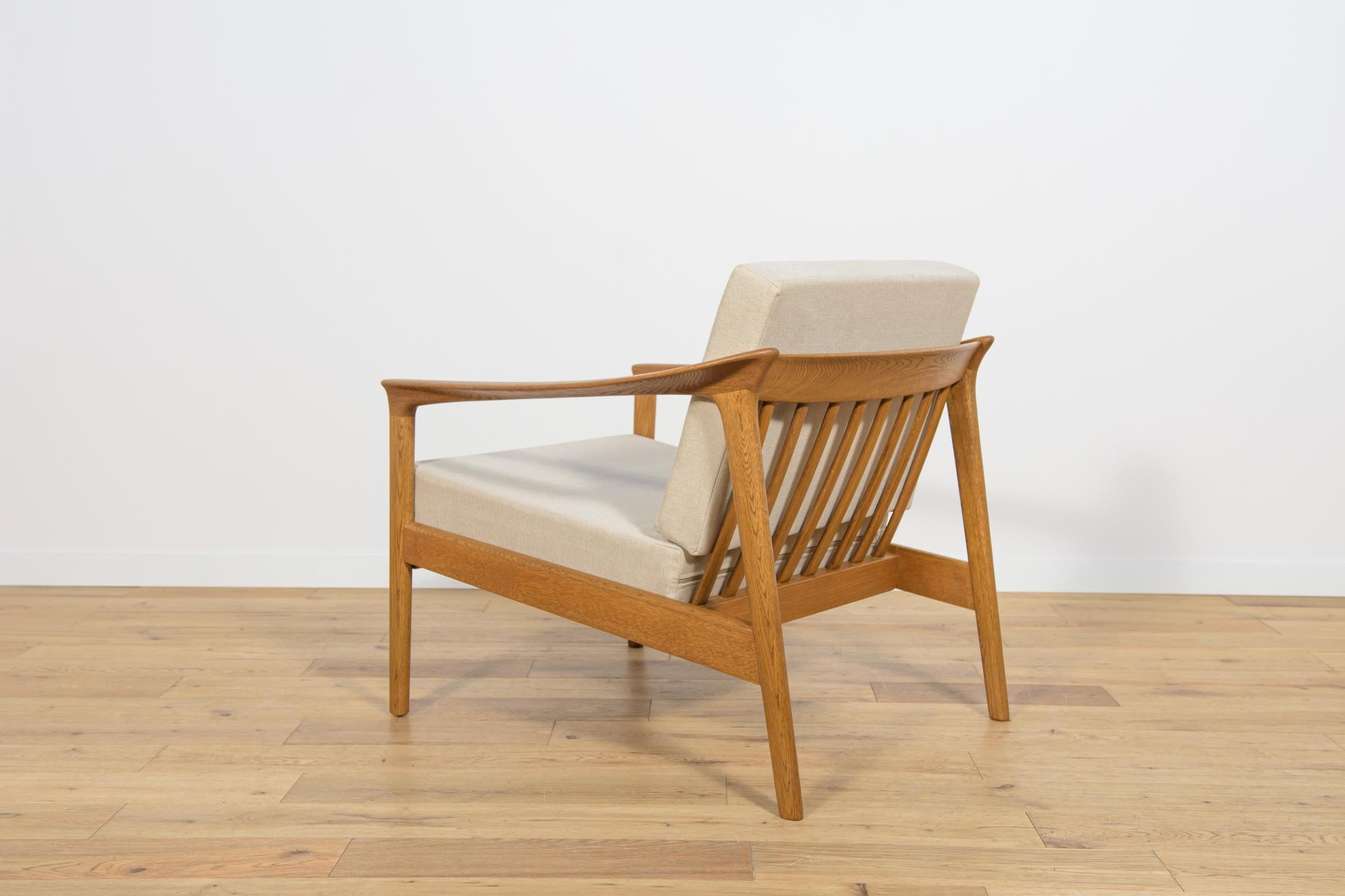 Fabric  Mid Century Armchair Monterey /5-161 by Folke Ohlsson for Bodafors, 1960. For Sale