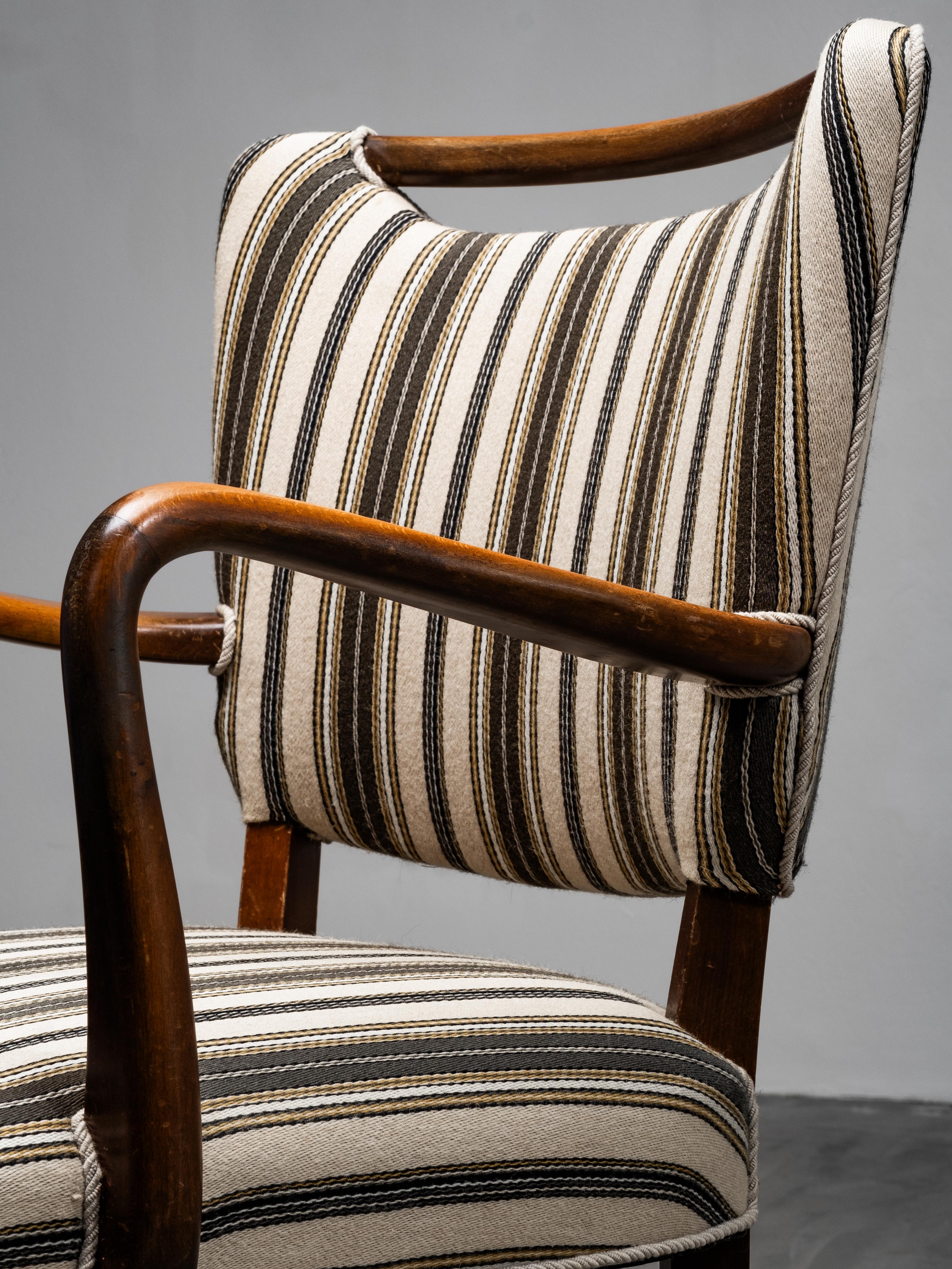 20ième siècle Mid-Century Armchair with Original Striped Wool Upholstery, Danish Designer en vente