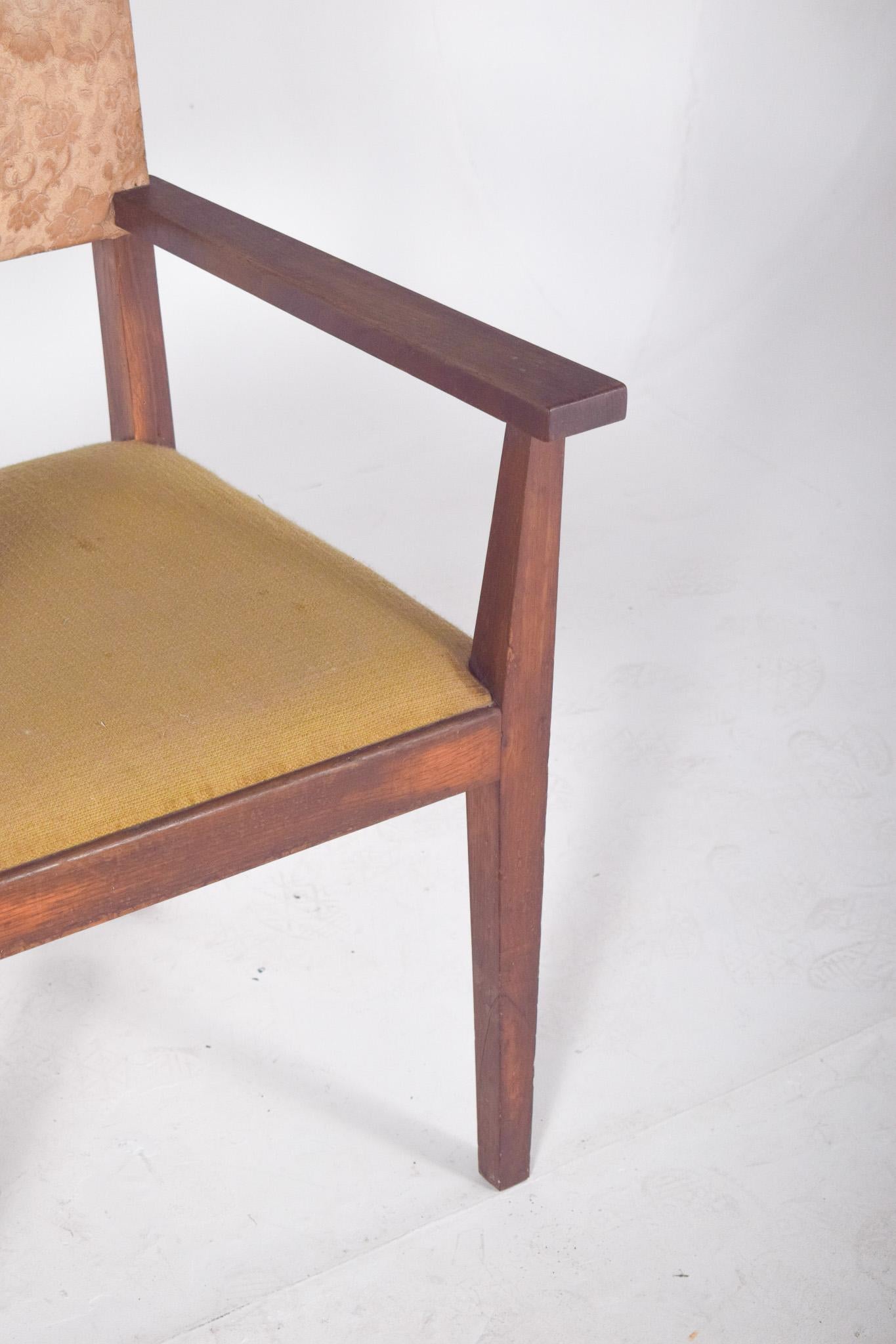 Sillón de mediados de siglo con asiento y respaldo tapizados Portugués en venta