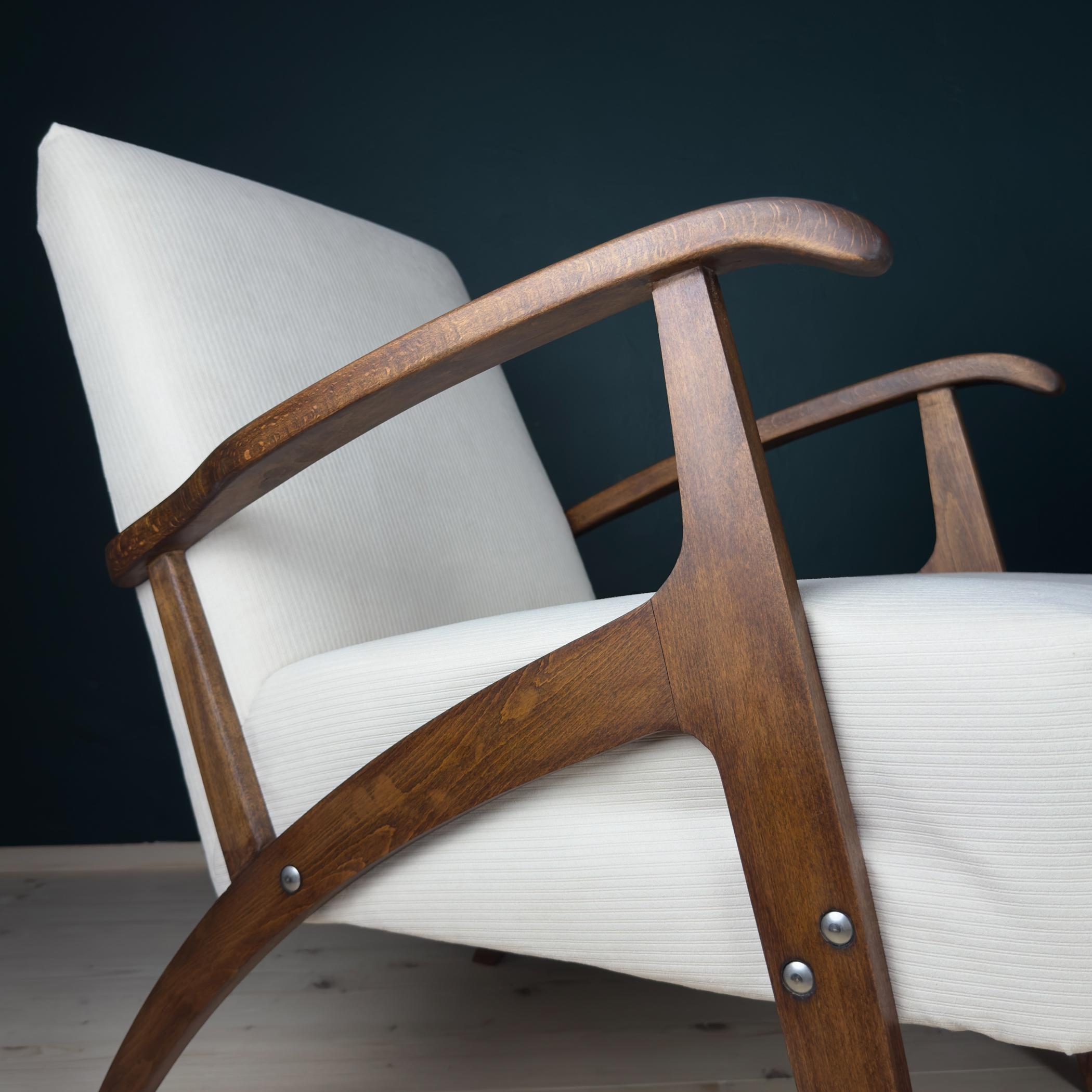 Mid-century armchair, Yugoslavia 1970s, Set of 2 in vendita 6