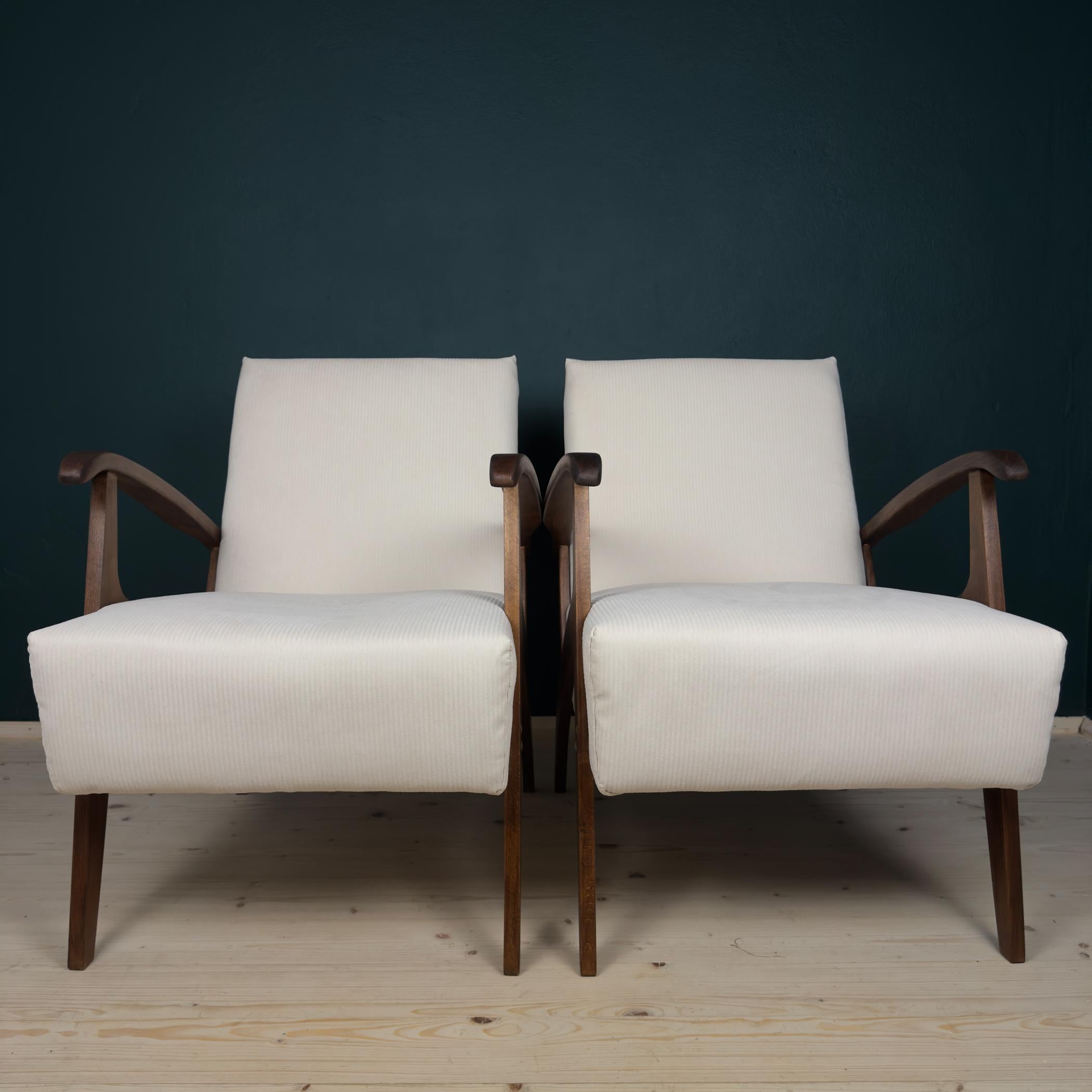Mid-Century moderno Mid-century armchair, Yugoslavia 1970s, Set of 2 in vendita