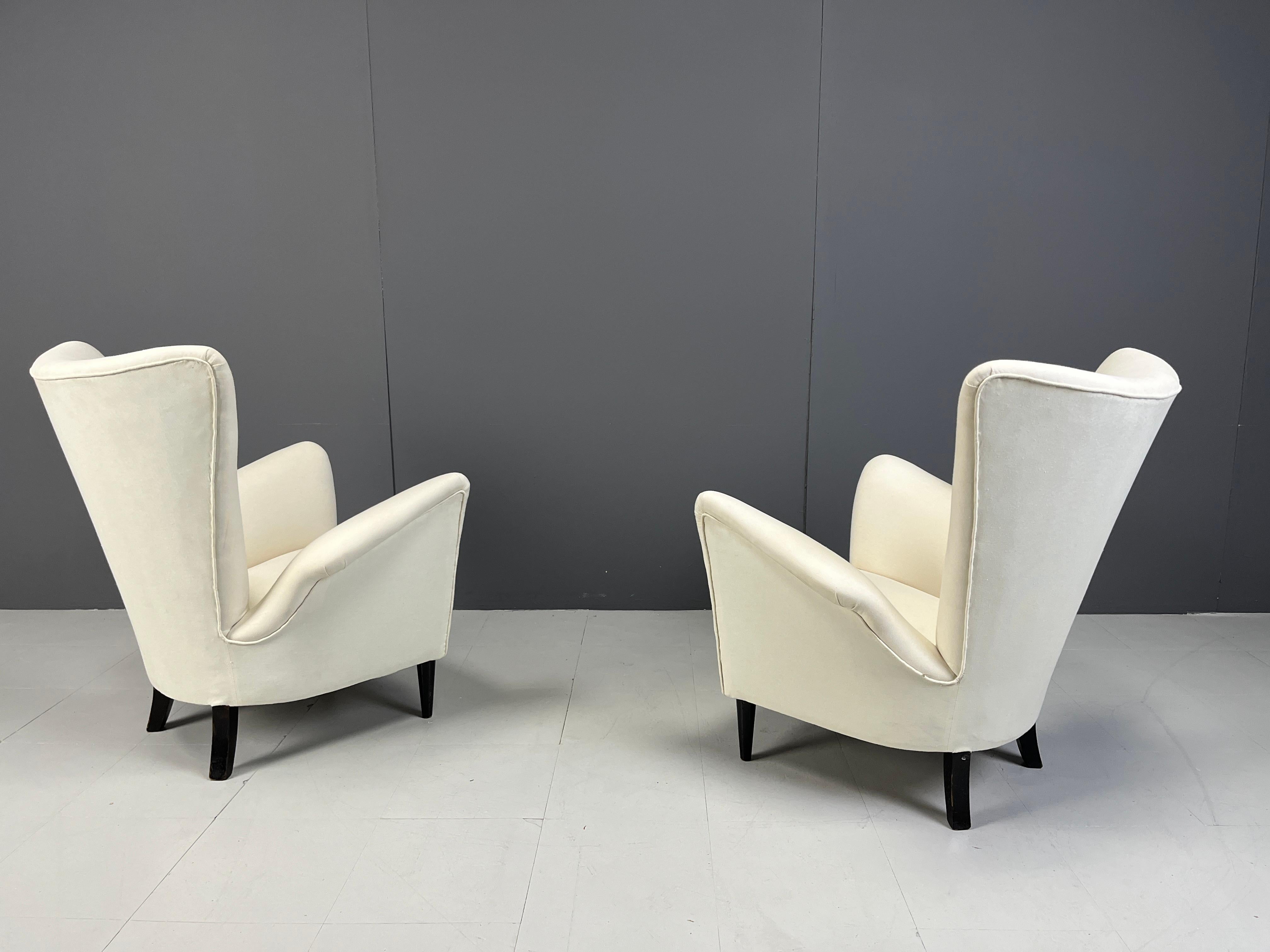 Fauteuils du milieu du siècle attribués à Gio Ponti, années 1950 7