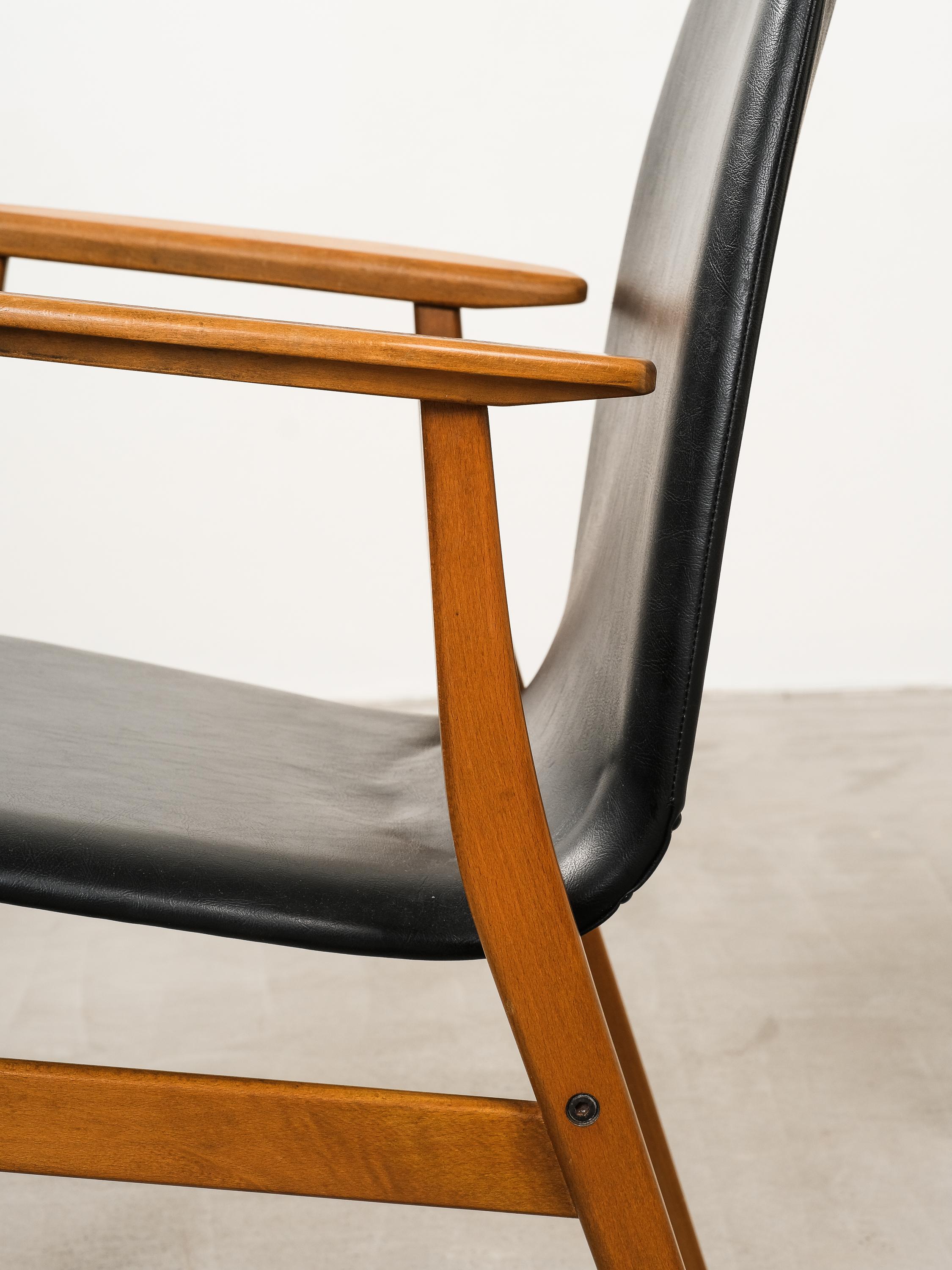 Fauteuils du milieu du siècle par Svegards, Markaryd, Suède en vente 7