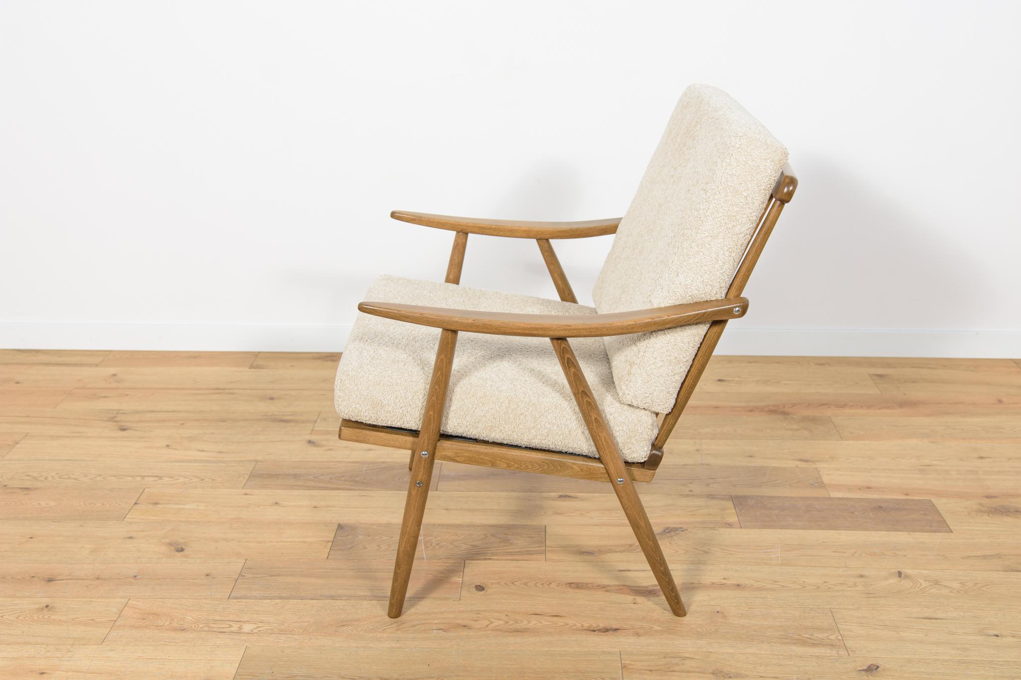Mid-Century Armchairs from Ton, 1960s, Set of 2 For Sale 4
