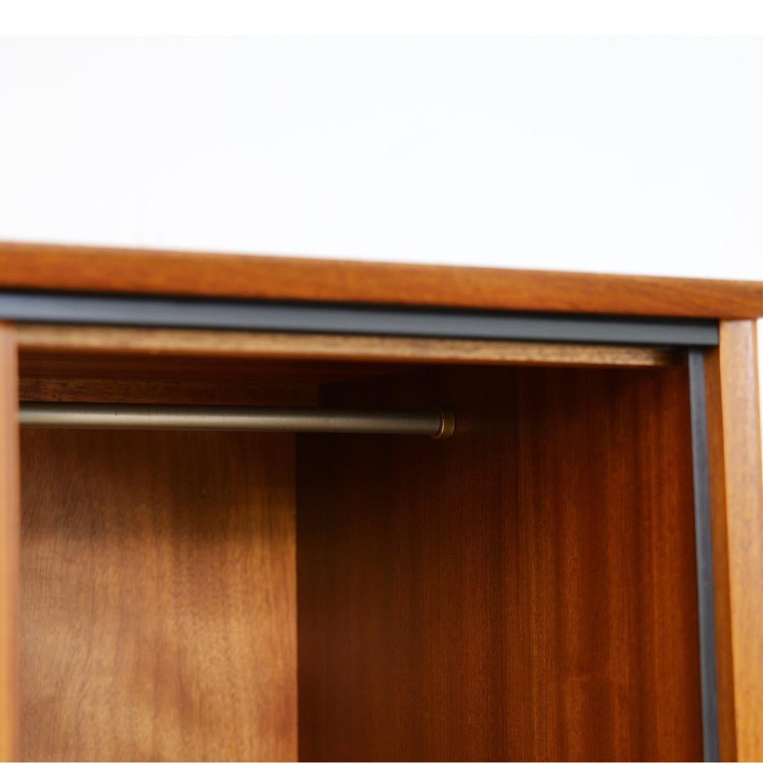 Mid Century Armoire von Limelight Furniture im Angebot 2