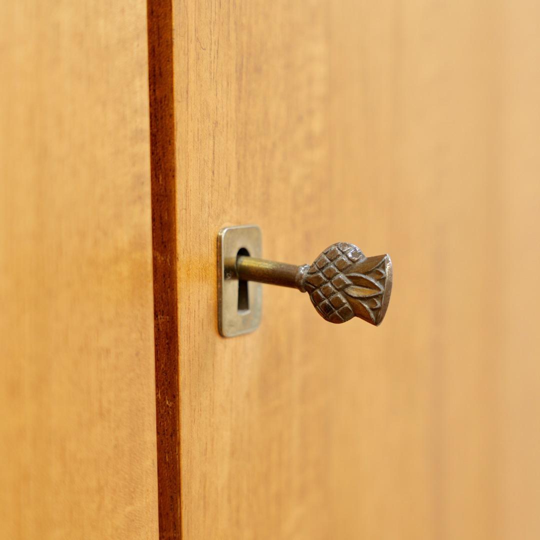 Armoire di metà secolo di McIntosh of Kirkcaldy 1