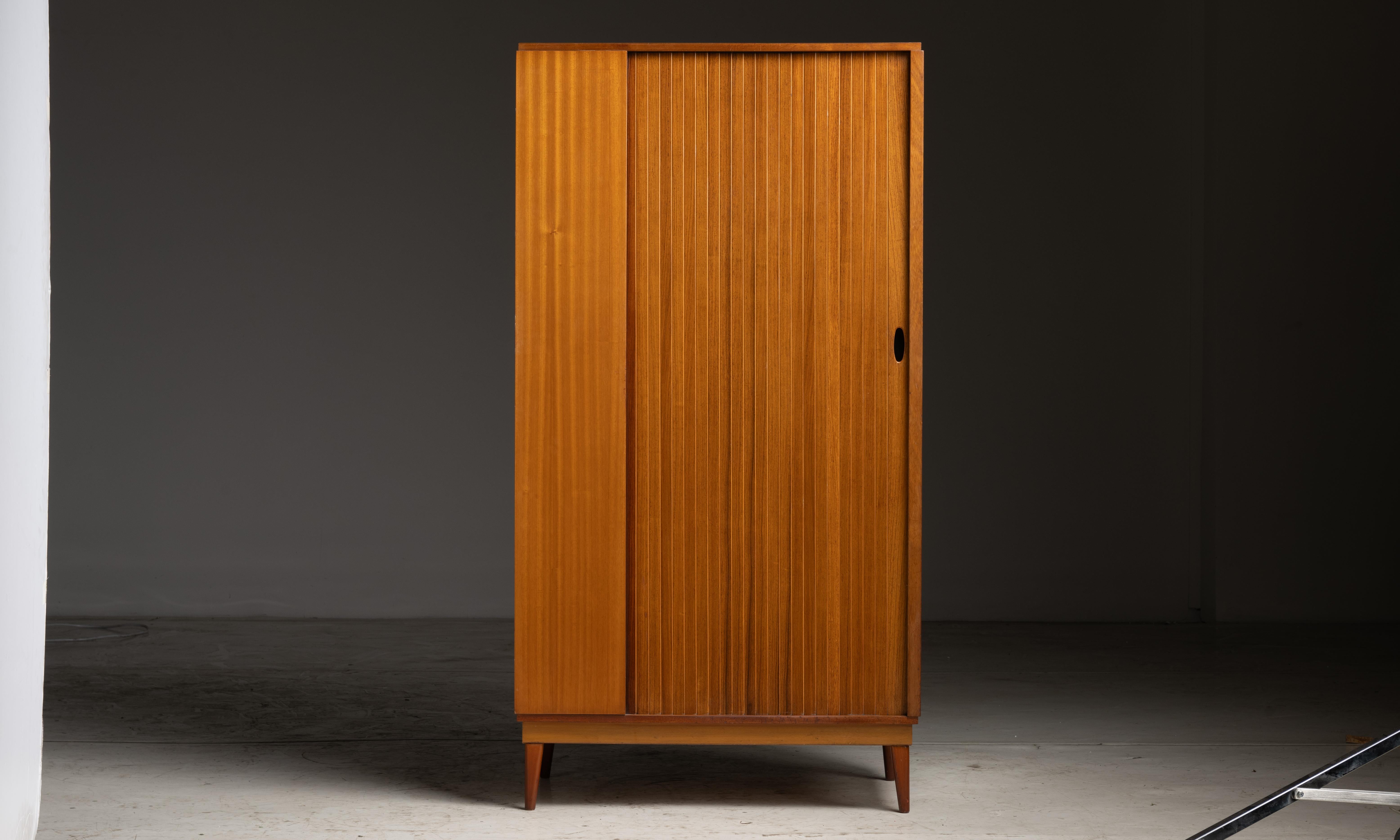 Mid Century Armoire, England circa 1960 In Good Condition For Sale In Culver City, CA