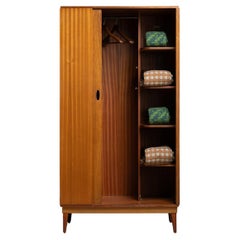 Armoire du milieu du siècle, Angleterre vers 1960