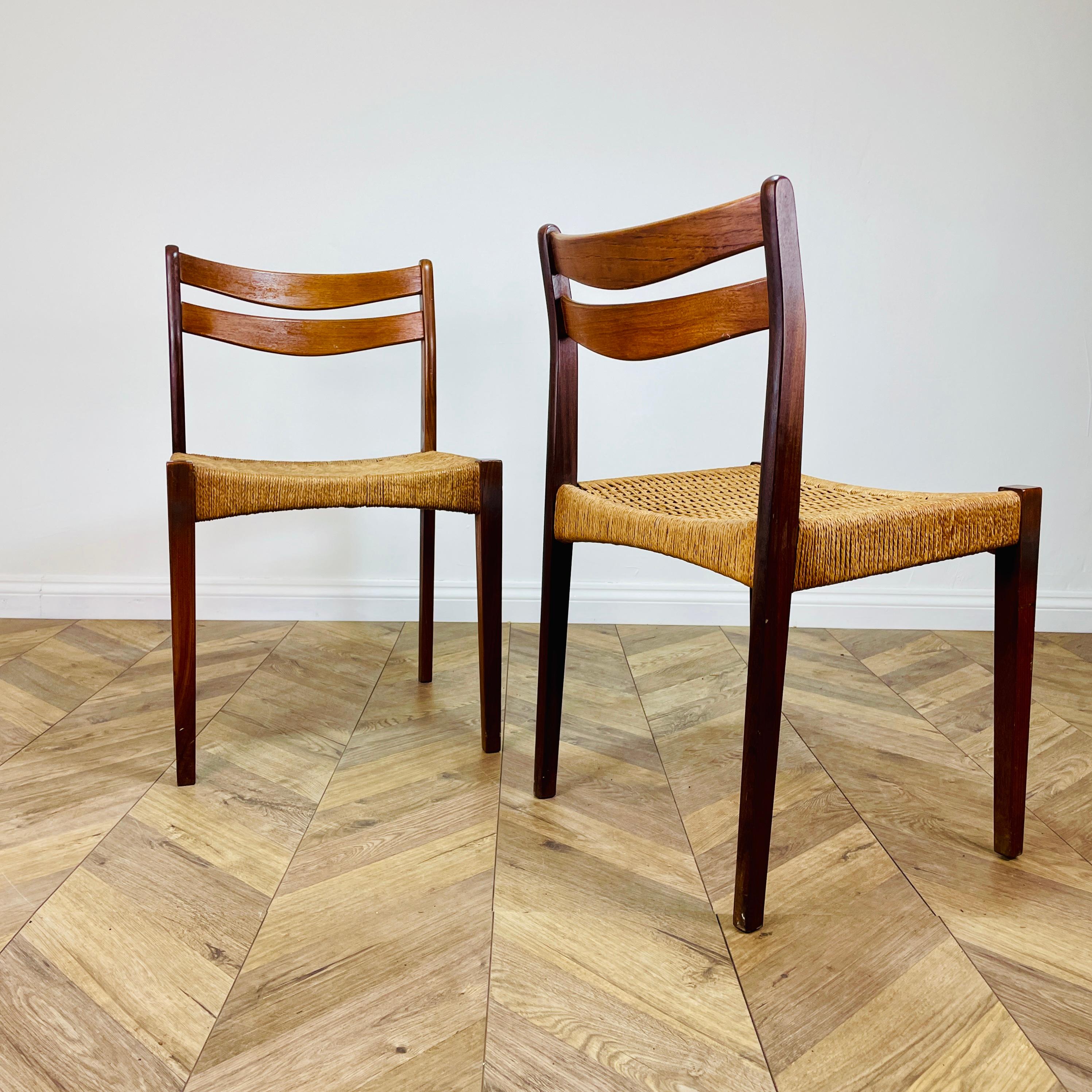 Midcentury Arne Hovmand Olsen for Mogens Kold Danish Dining Chairs, Set of 2 3