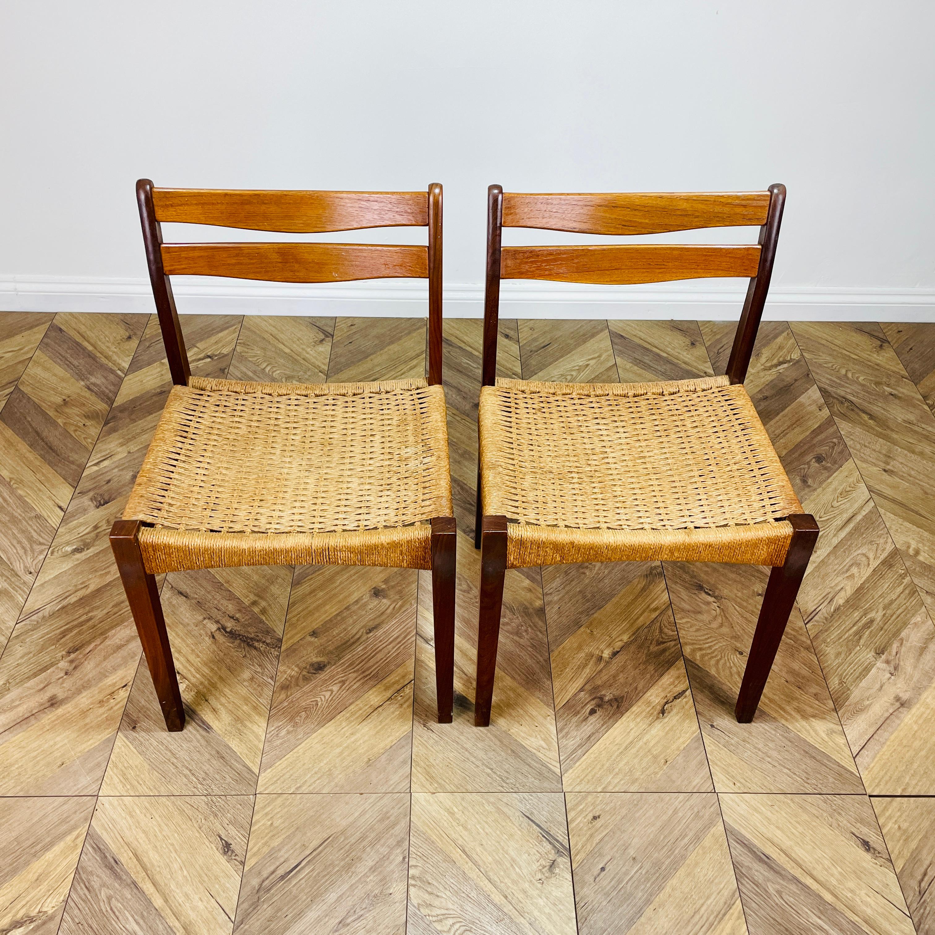 Midcentury Arne Hovmand Olsen for Mogens Kold Danish Dining Chairs, Set of 2 4