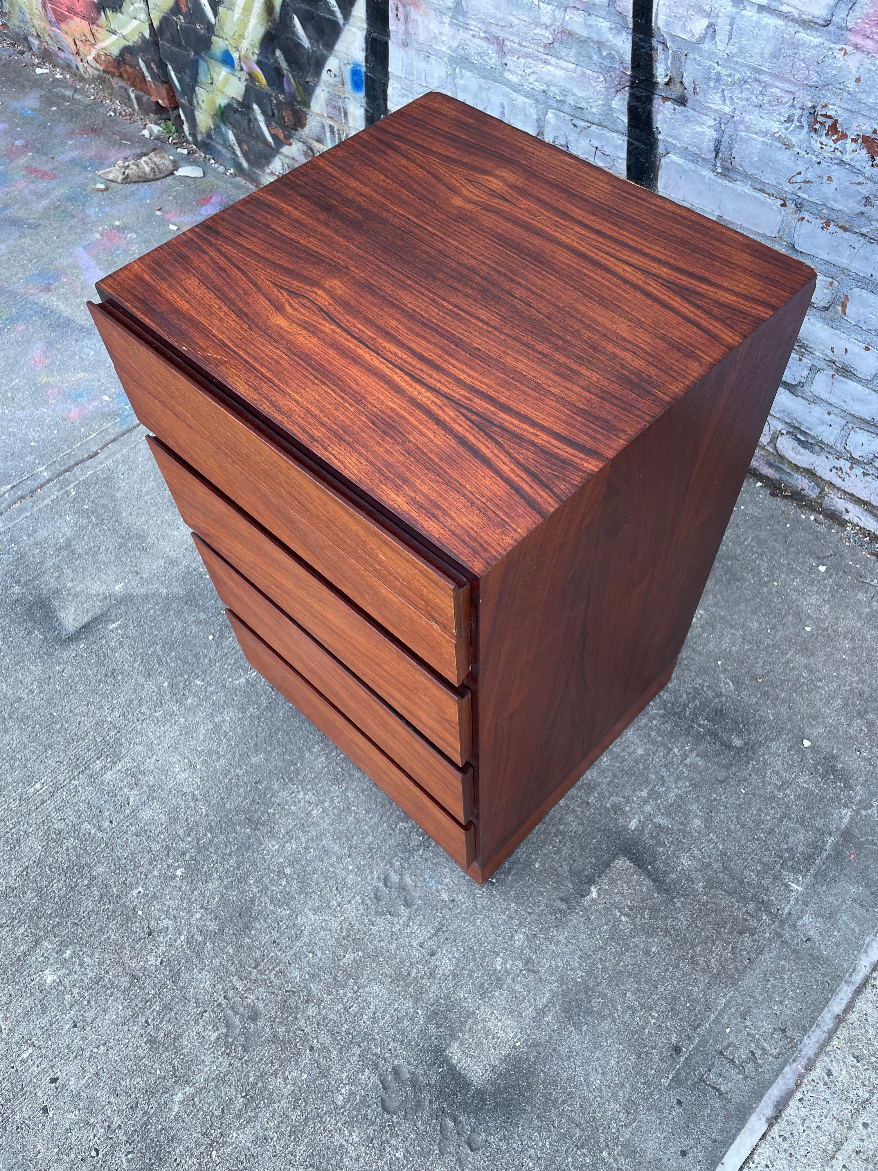 Beautiful mid century Arne Wahl Iversen Danish Modern narrow lingerie chest dresser. 5 drawers total (2) Thin upper drawers for lingerie with (3) deep lower drawers Very clean and beautiful rare lingerie chest. Labeled made in Denmark on Bottom and