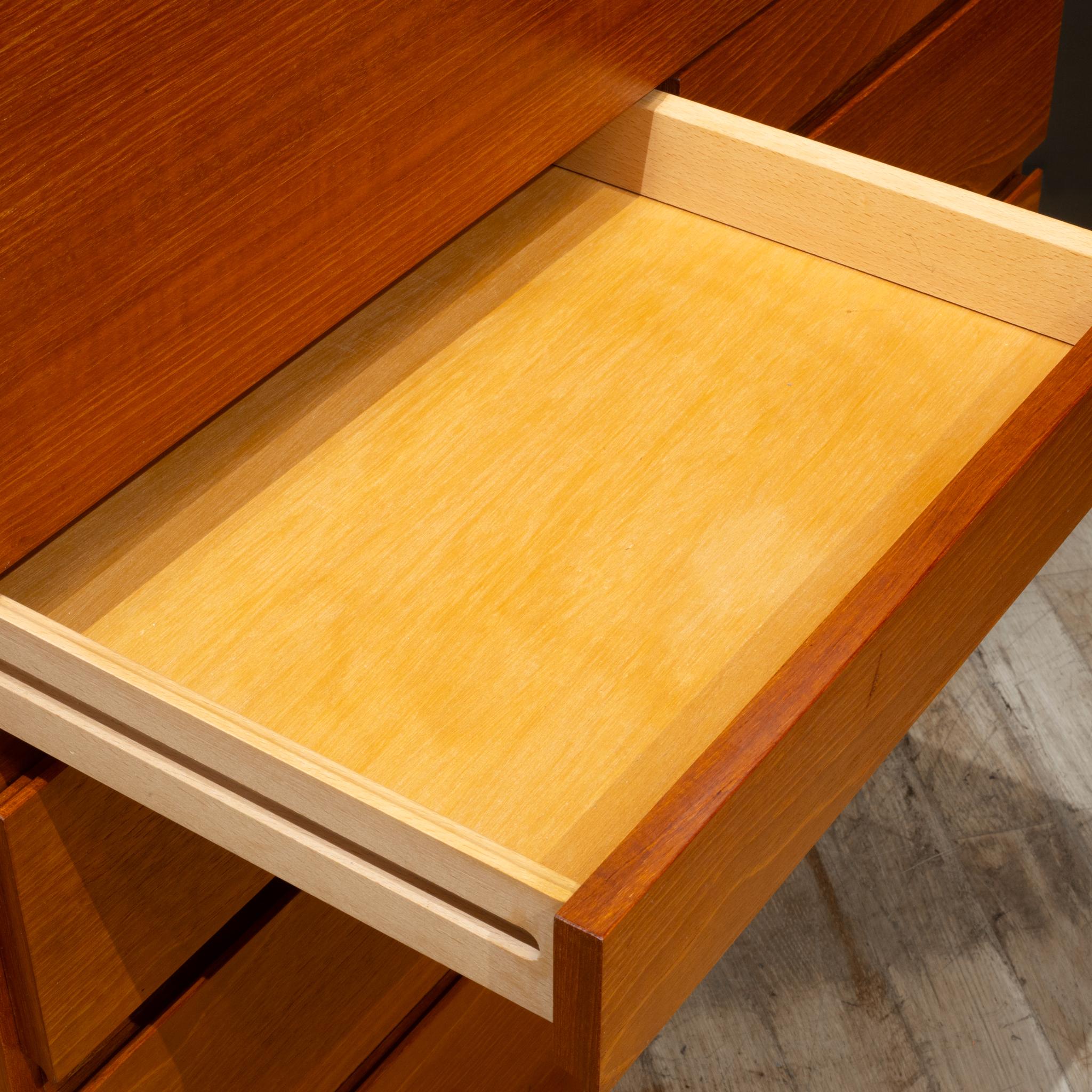Mid-century Arne Wahl Iversen Teak Desk c.1970 For Sale 2
