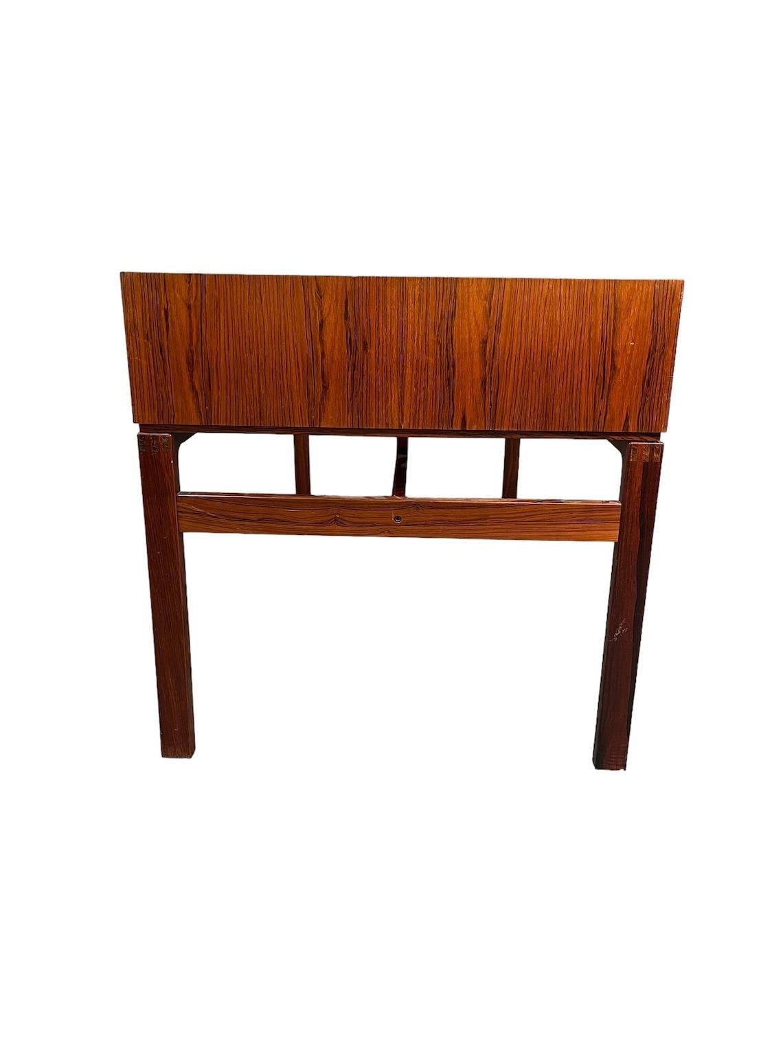 Mid-Century Arne wahl Iversen writing desk In Good Condition In Hudson, NY