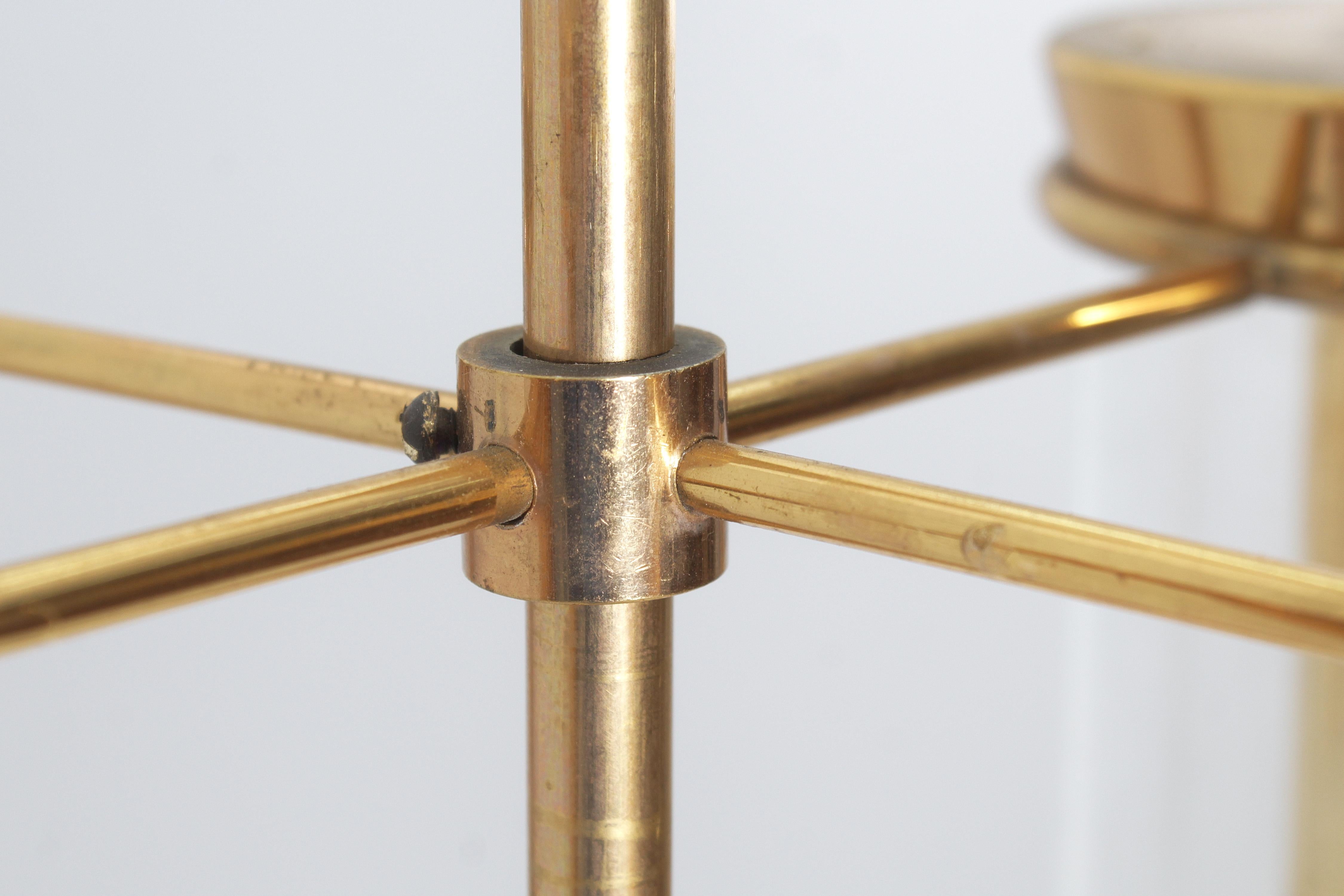 Mid-Century Arredoluce Monza (attr.) Brass and Glass Suspension Lamp 60s Italy For Sale 4