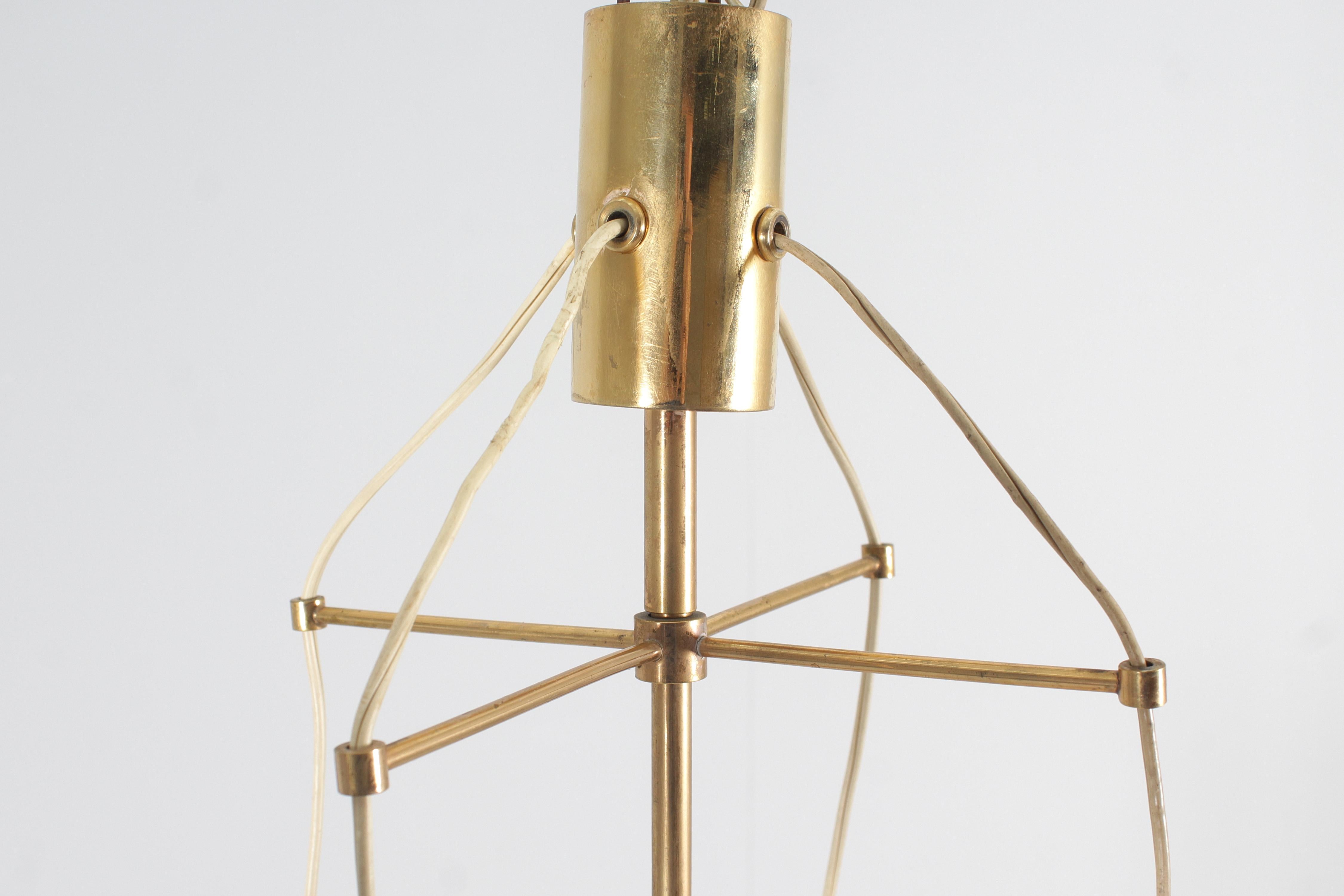 Mid-Century Arredoluce Monza (attr.) Brass and Glass Suspension Lamp 60s Italy For Sale 6