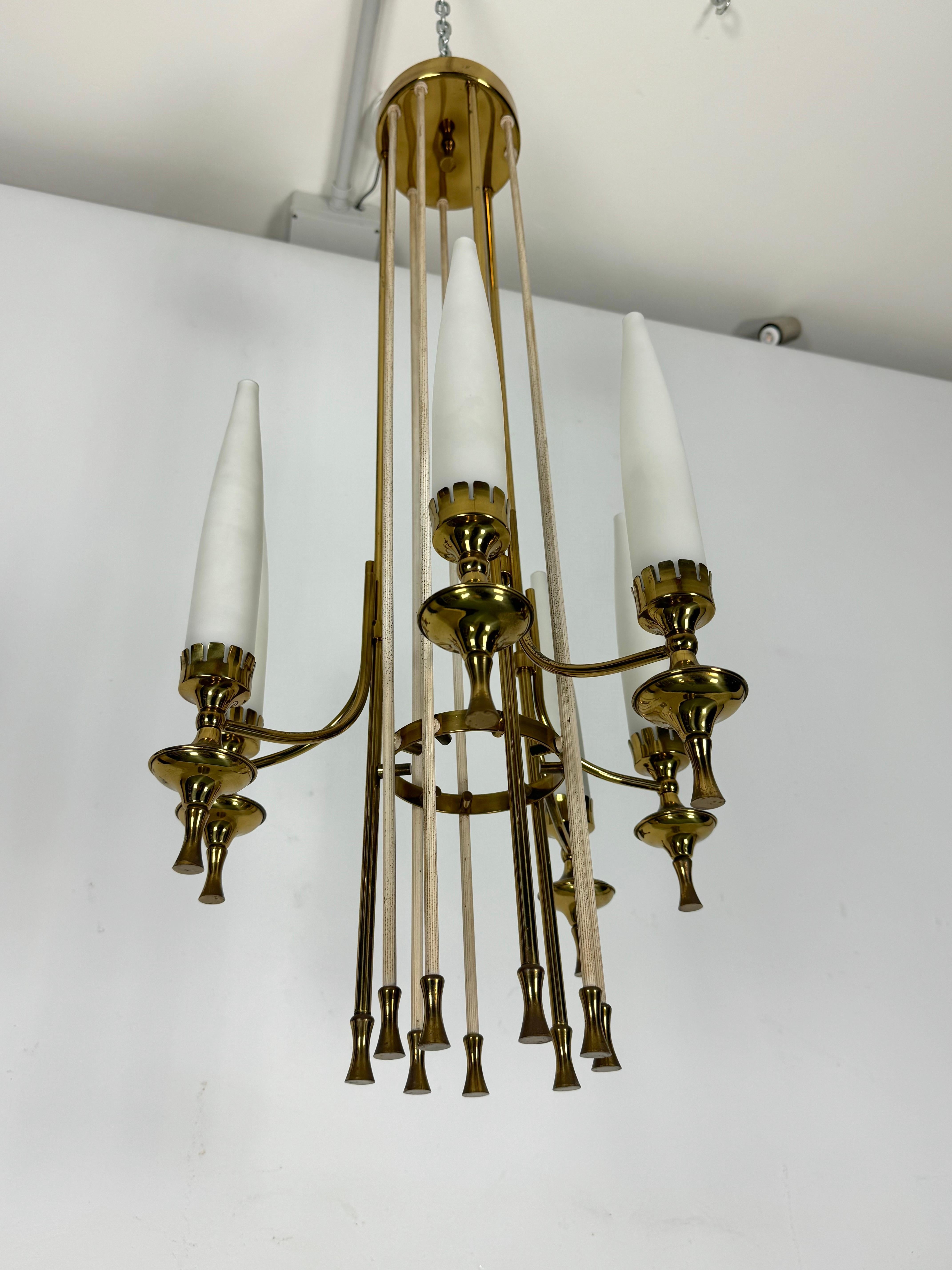 Mid-Century Arredoluce Monza brass and six opaline glasses chandelier. Italy  In Good Condition For Sale In Catania, CT