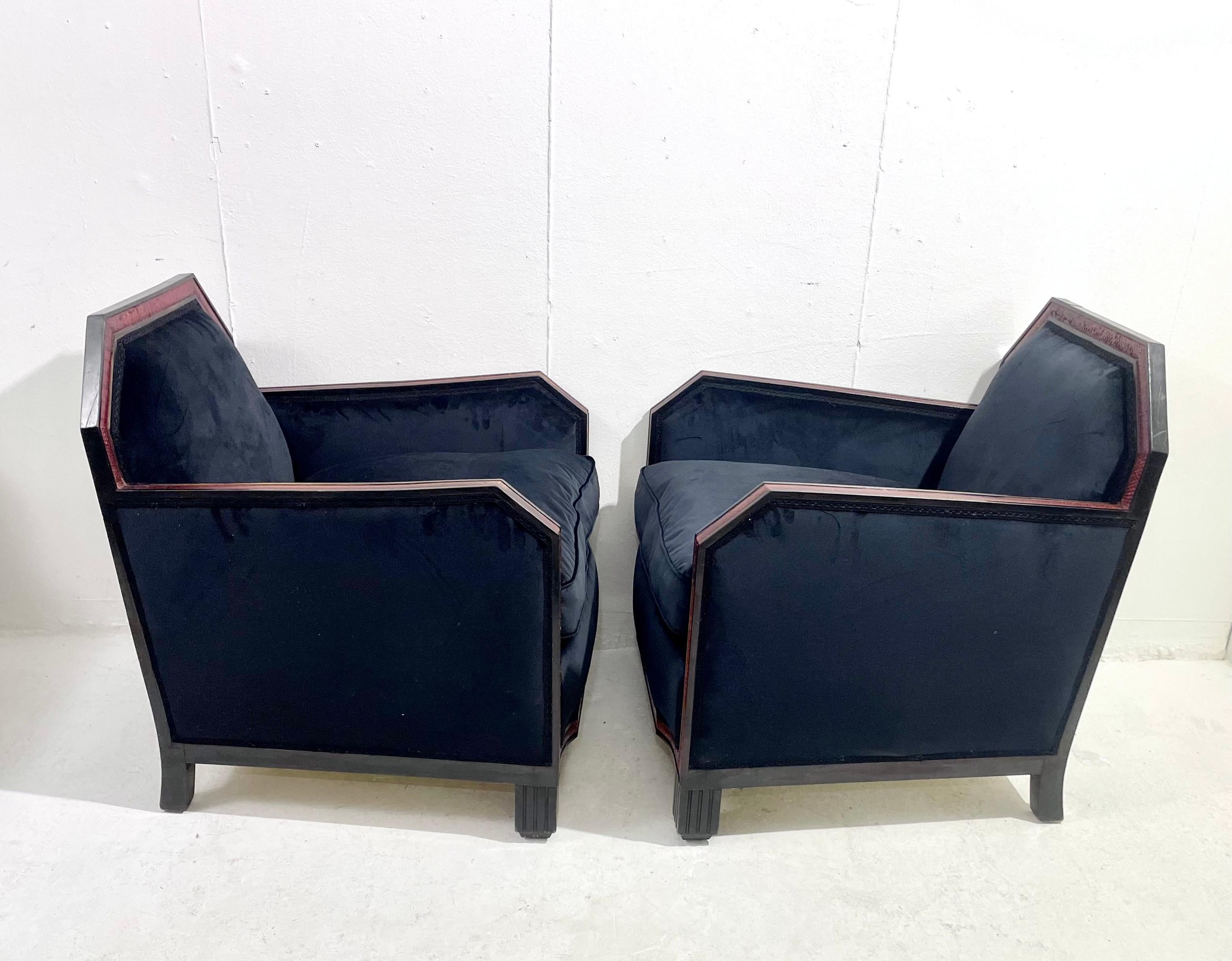 Mid-Century Art Deco Black Velvet and Red Snake Skin Sofa and Armchairs Set 6