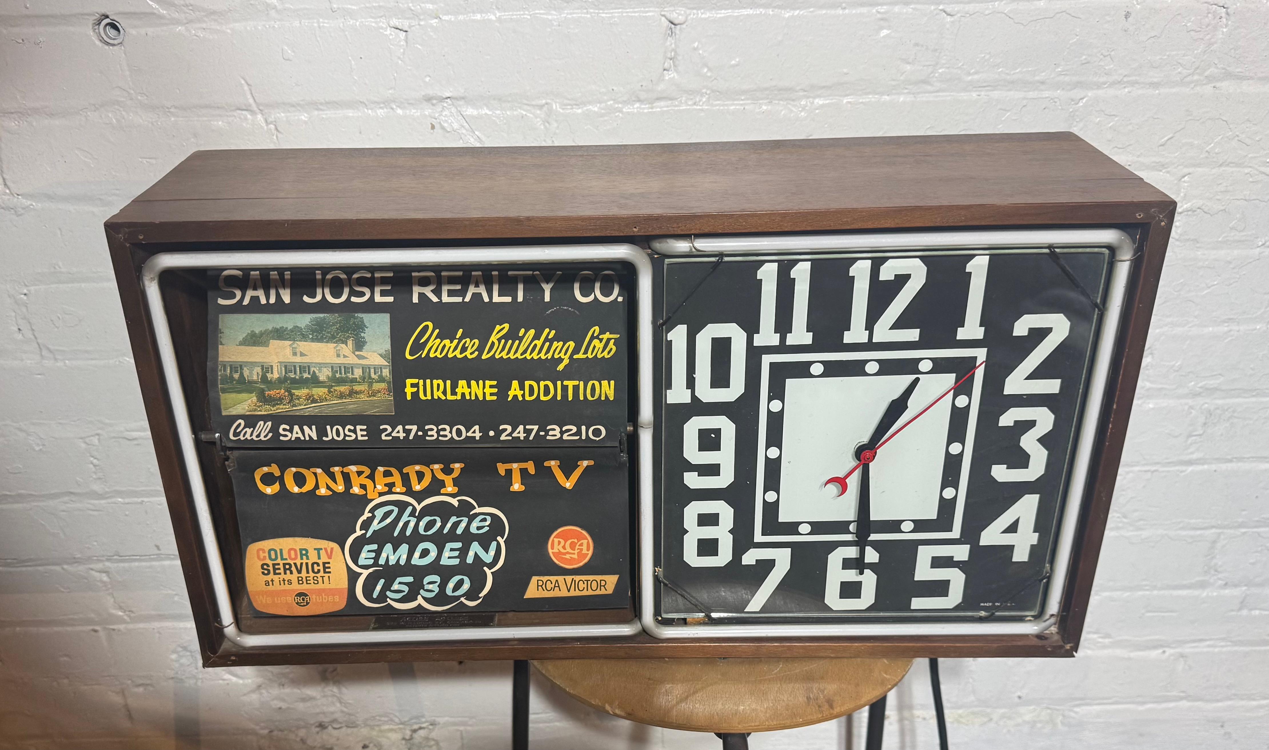 Reloj Publicitario Mid Century / Art dECO bLUE NEON Flip en venta 2
