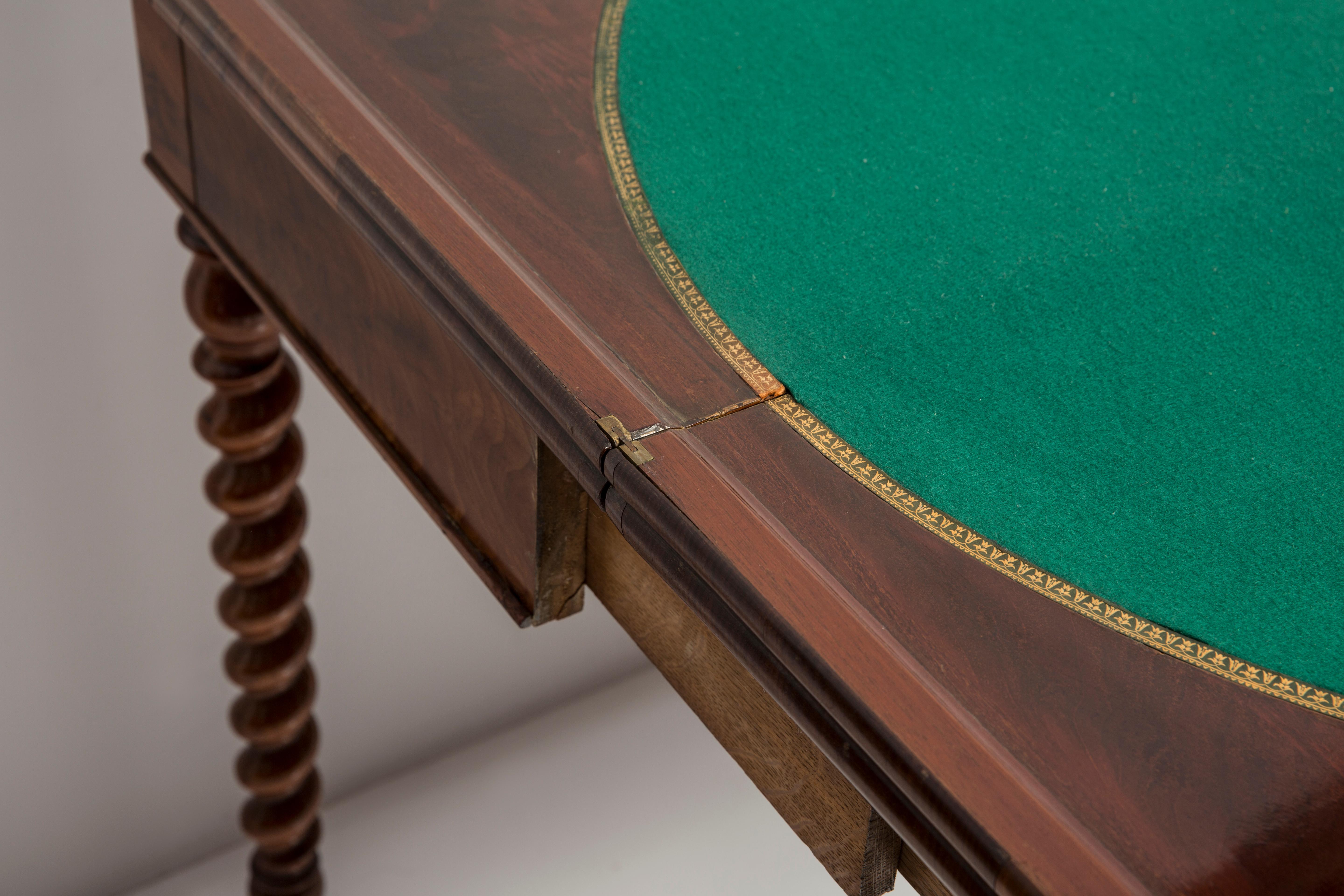 Table de jeu Art déco du milieu du siècle, vintage, bois de hêtre, Europe, années 1960 en vente 4