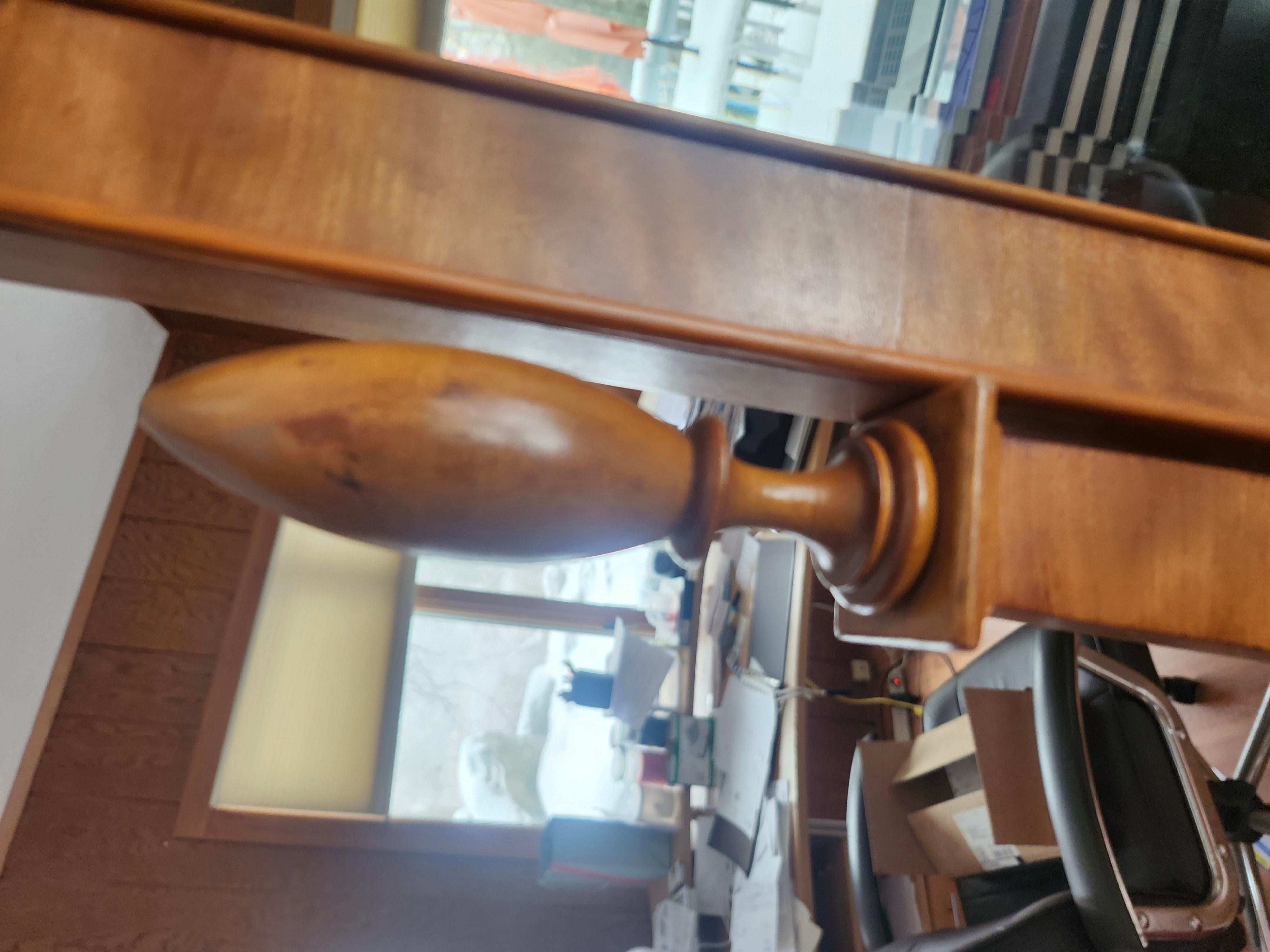 Specchio ovale in acero dorato di metà secolo Deco Mirror con vetro smussato C1940 in vendita 6