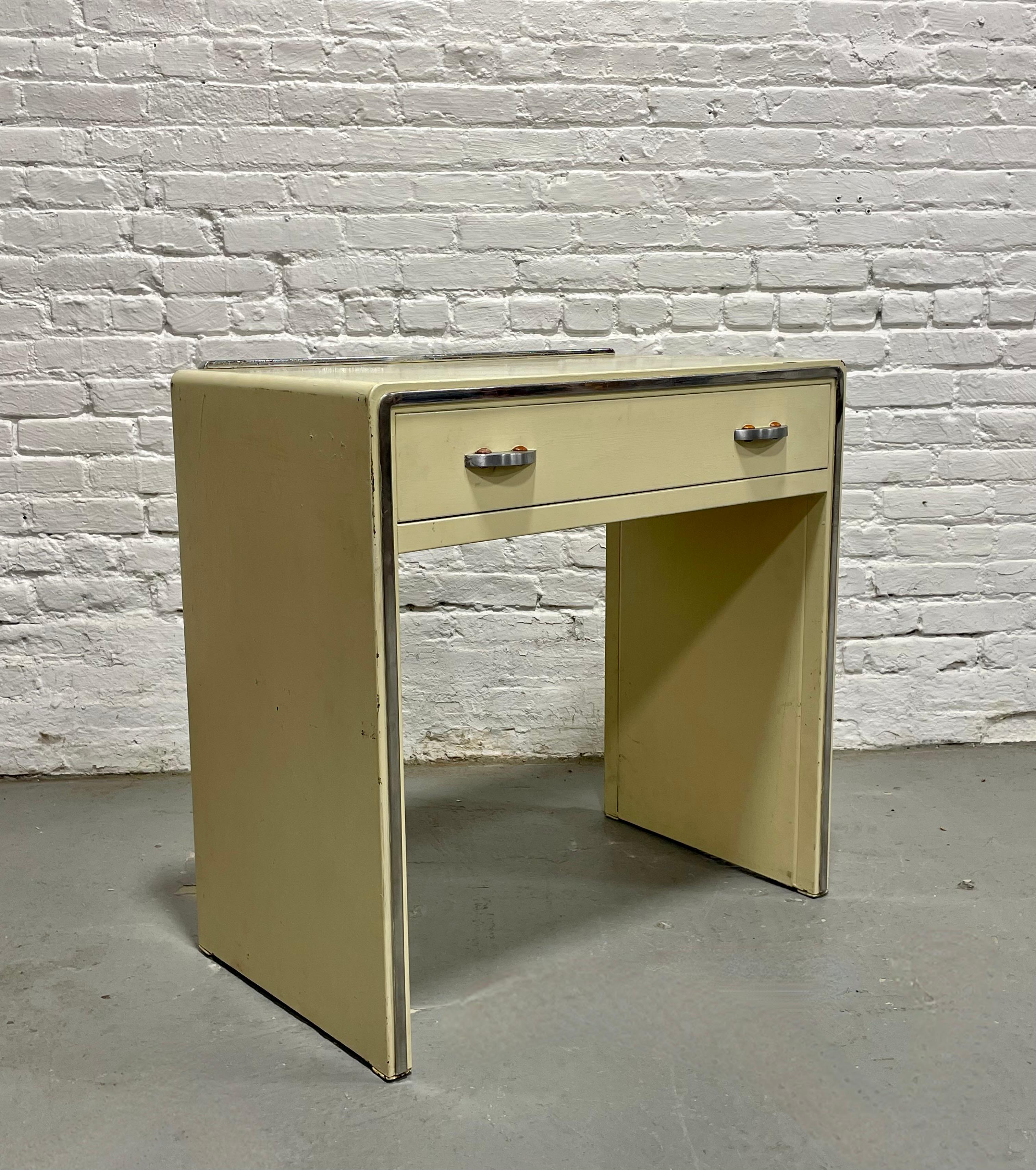 Metallo Scrivania/console in metallo di Simmons Furniture Co., 1950 ca. in vendita