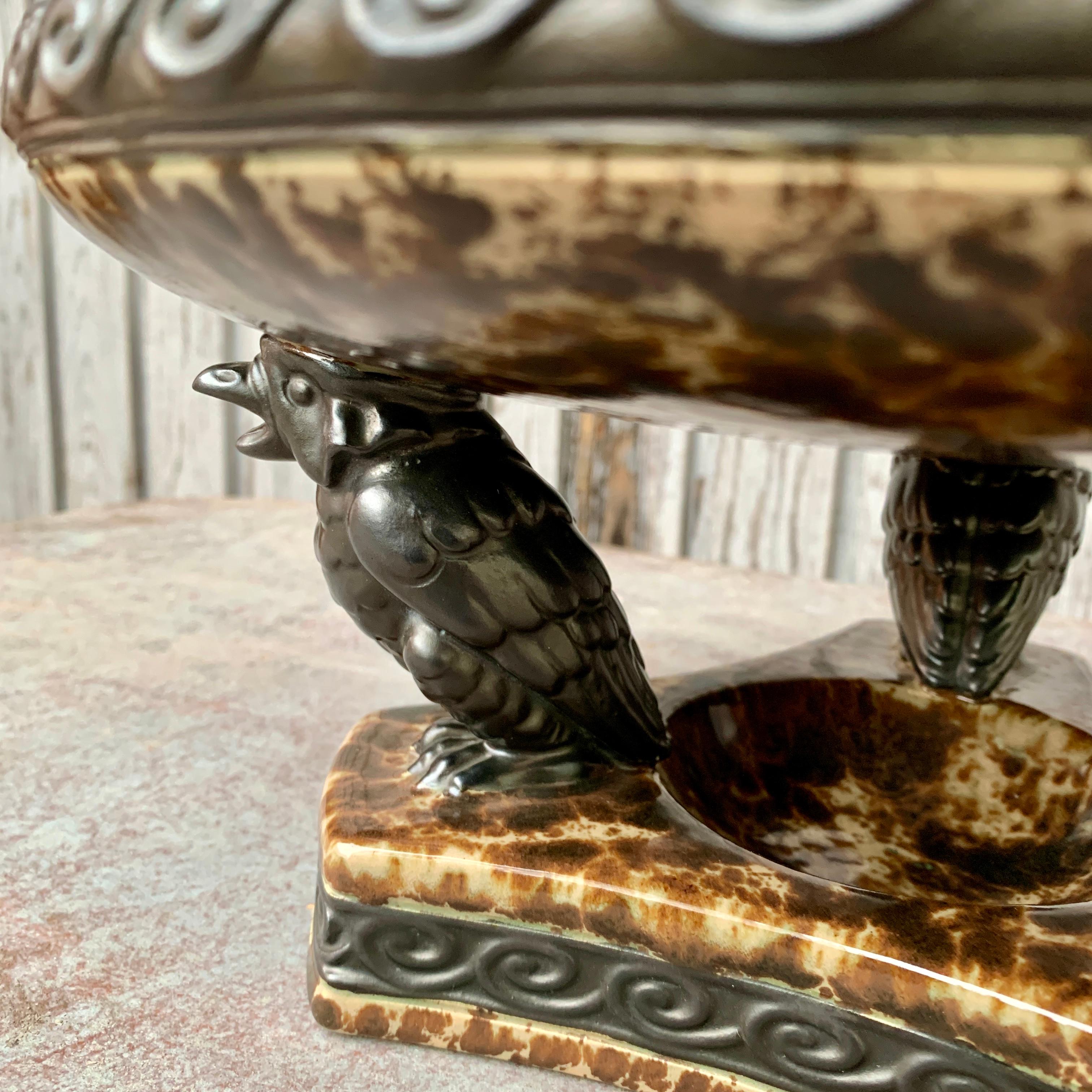 Mitte des Jahrhunderts Art Deco Porzellan Centerpiece Schale mit Vögeln im Angebot 1