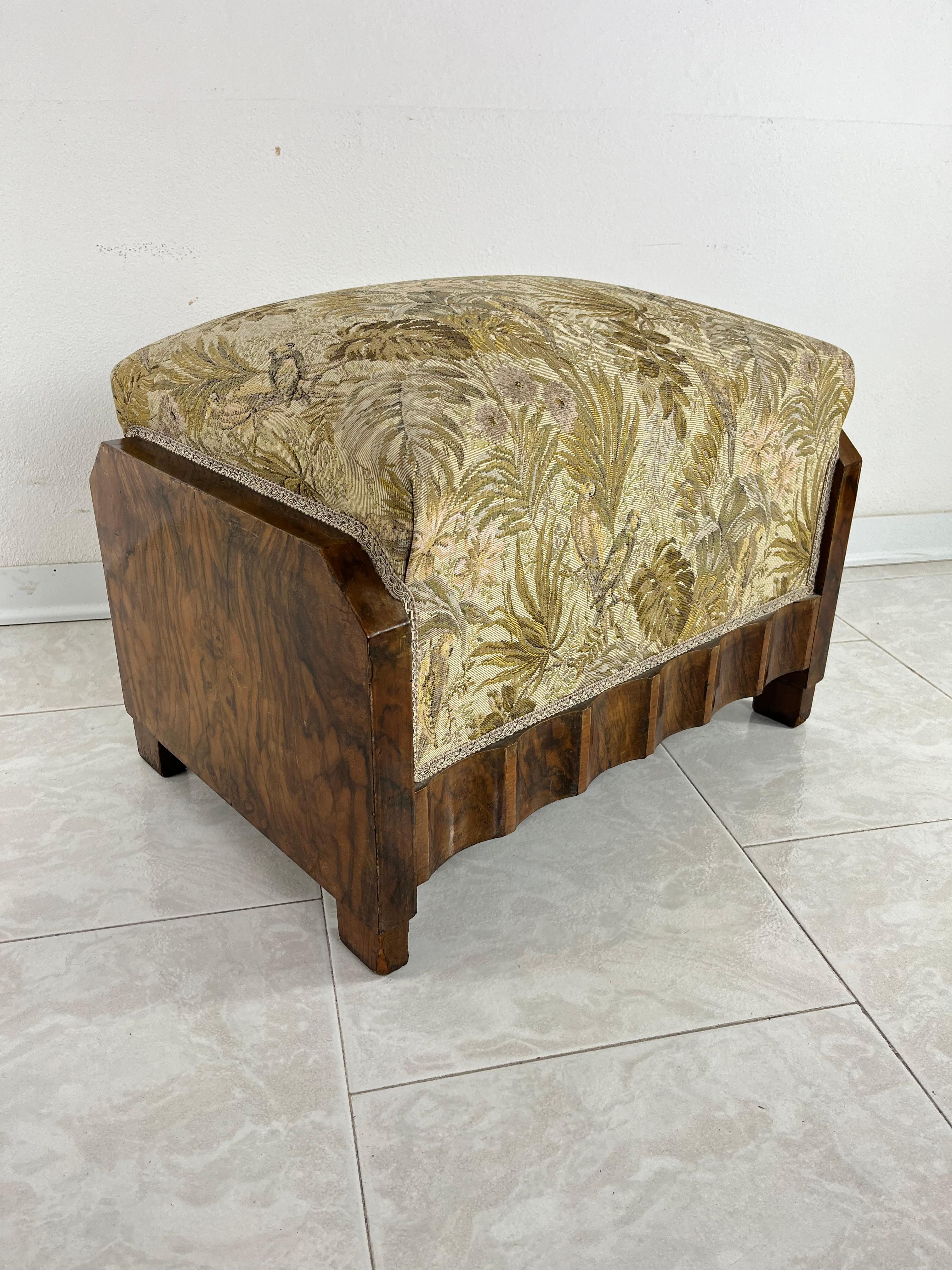 Mid-Century Art Deco Pouf With Springs Attributed To Osvaldo Borsani, 1940s In Good Condition For Sale In Palermo, IT