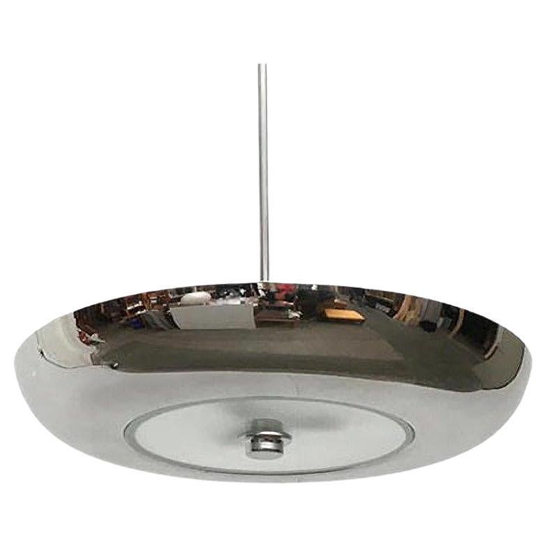 Lampada a sospensione in vetro in stile Art Deco di metà secolo in vendita