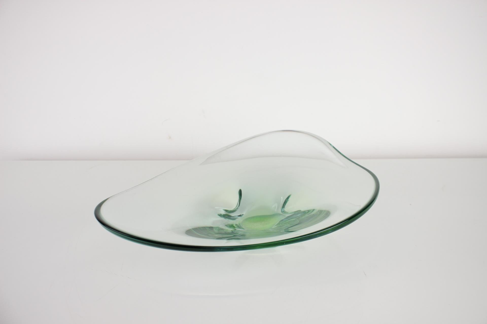 Czech Mid-Century Art Glass Big Bowl by Zelezno Borske Sklo, 1960's For Sale