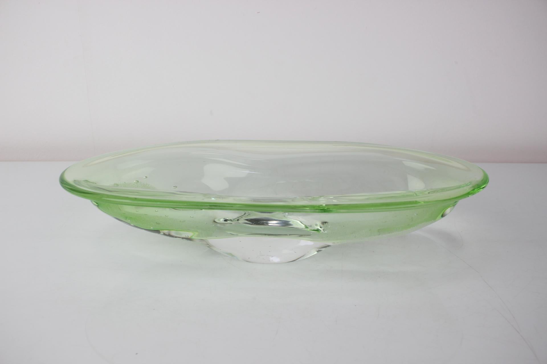 Mid-Century Modern Mid-Century Art Glass Bowl by Zelezno Borske Sklo, 1960's For Sale