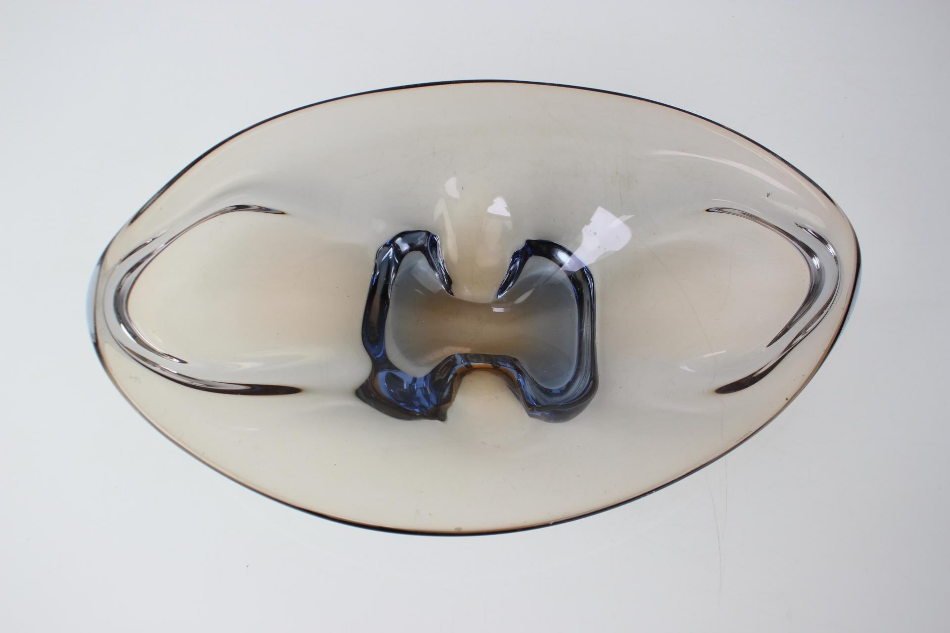 Mid-20th Century Mid-Century Art Glass Bowl by Zelezno Borske Sklo, 1960's For Sale
