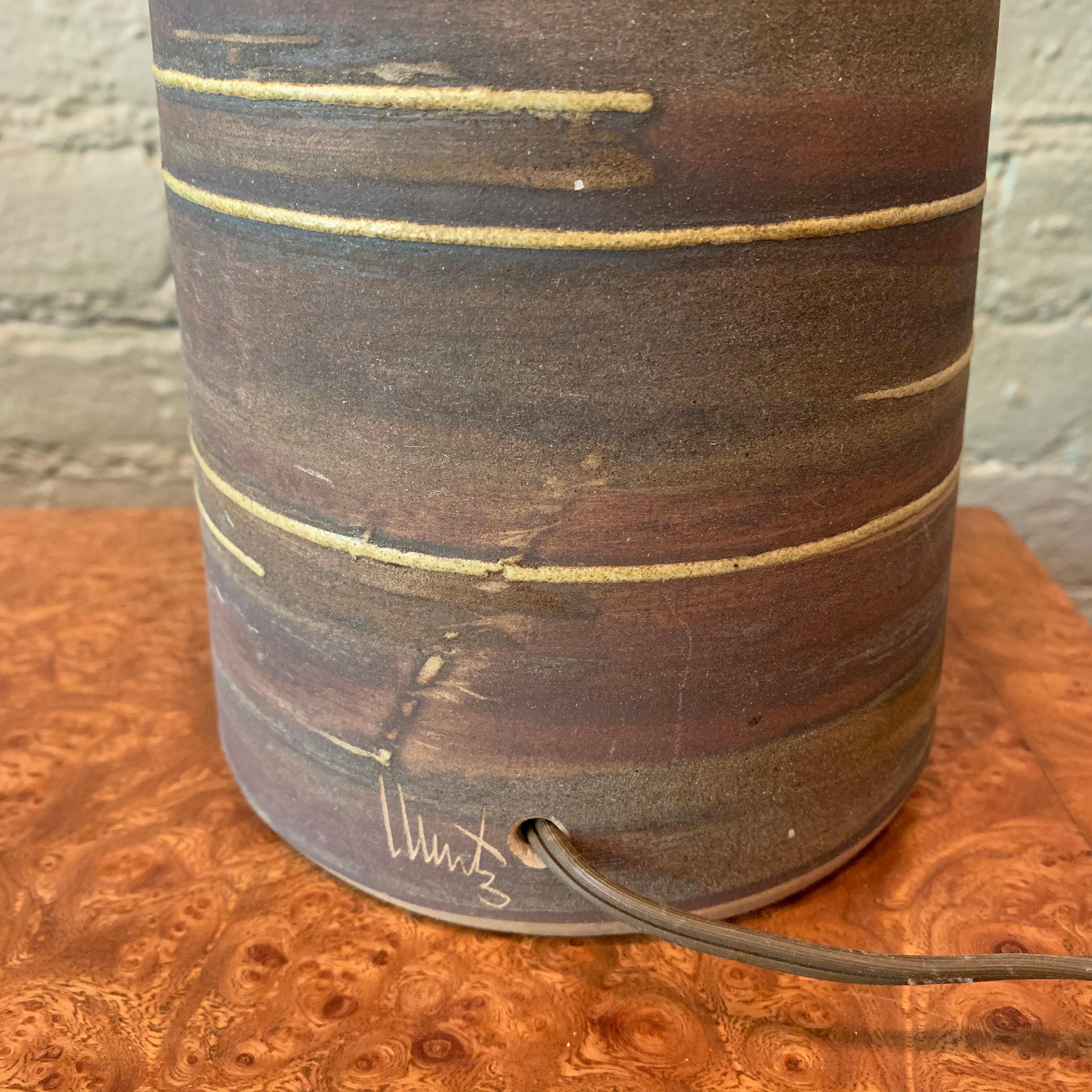 Lampe de table en poterie d'art du milieu du siècle dernier par Gordon Martz pour les studios Marshall Bon état - En vente à Brooklyn, NY