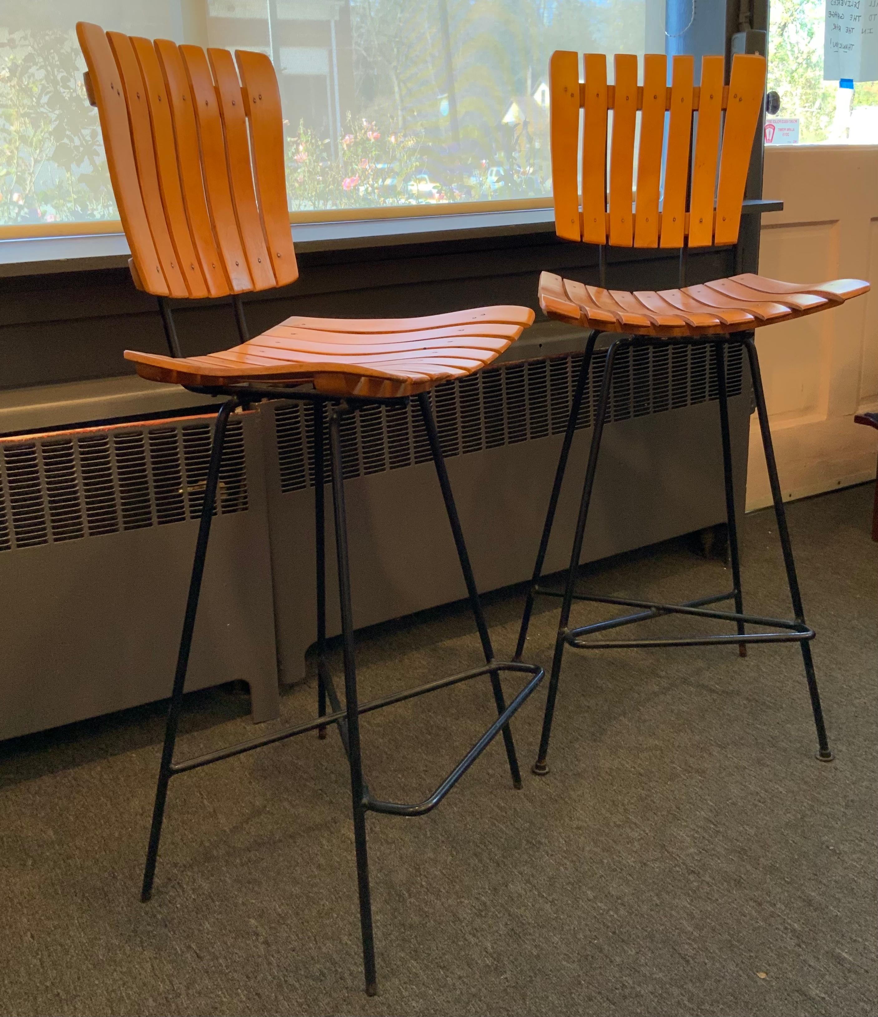 Mid-Century Arthur Umanoff Slat Stools - a Pair For Sale 2