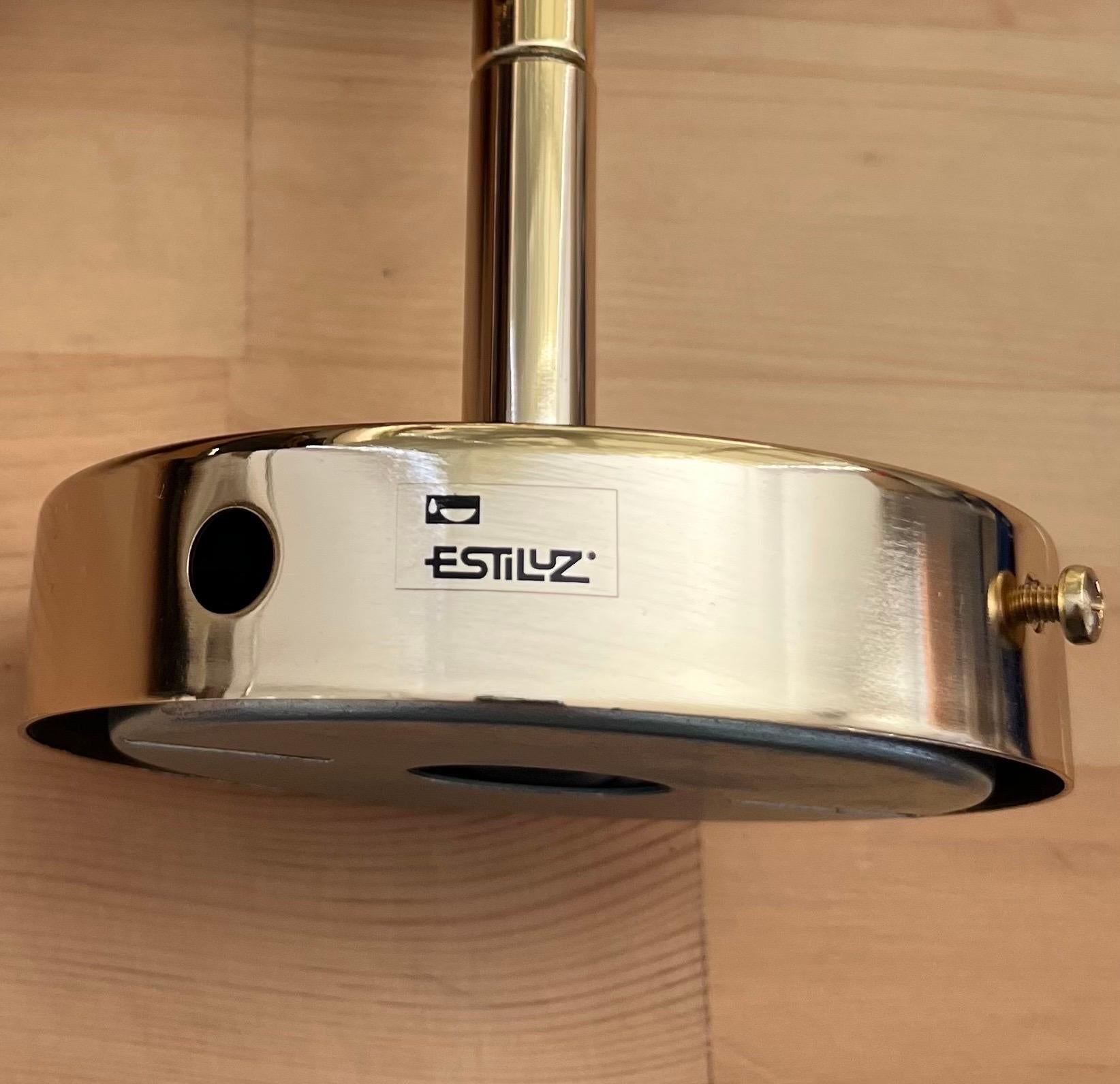 Paar bewegliche Mid-Century-Wandleuchter aus Gold von Estiluz, Barcelona, 1970er Jahre im Angebot 6