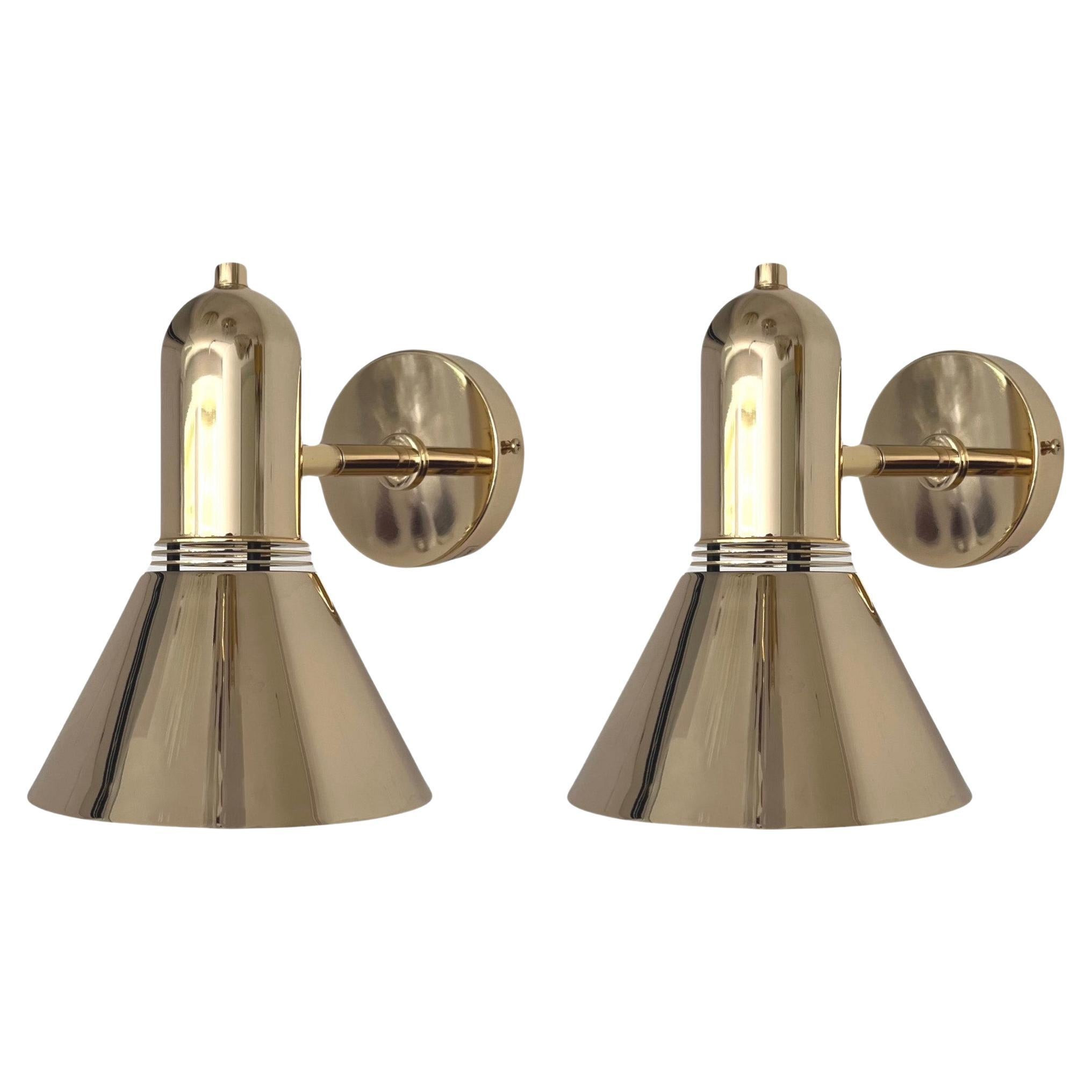 Mid-Century Articulated Pair of Gold Wall Sconces by Estiluz, Barcelona, 1970s For Sale