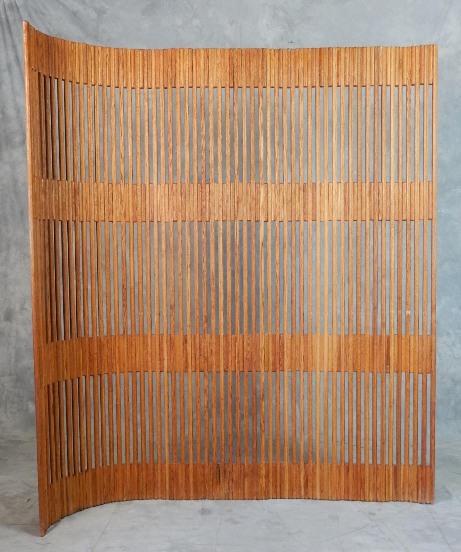 Mid-Century Articulated Paravent Baumann Screen Room Divider In Good Condition For Sale In Las Vegas, NV