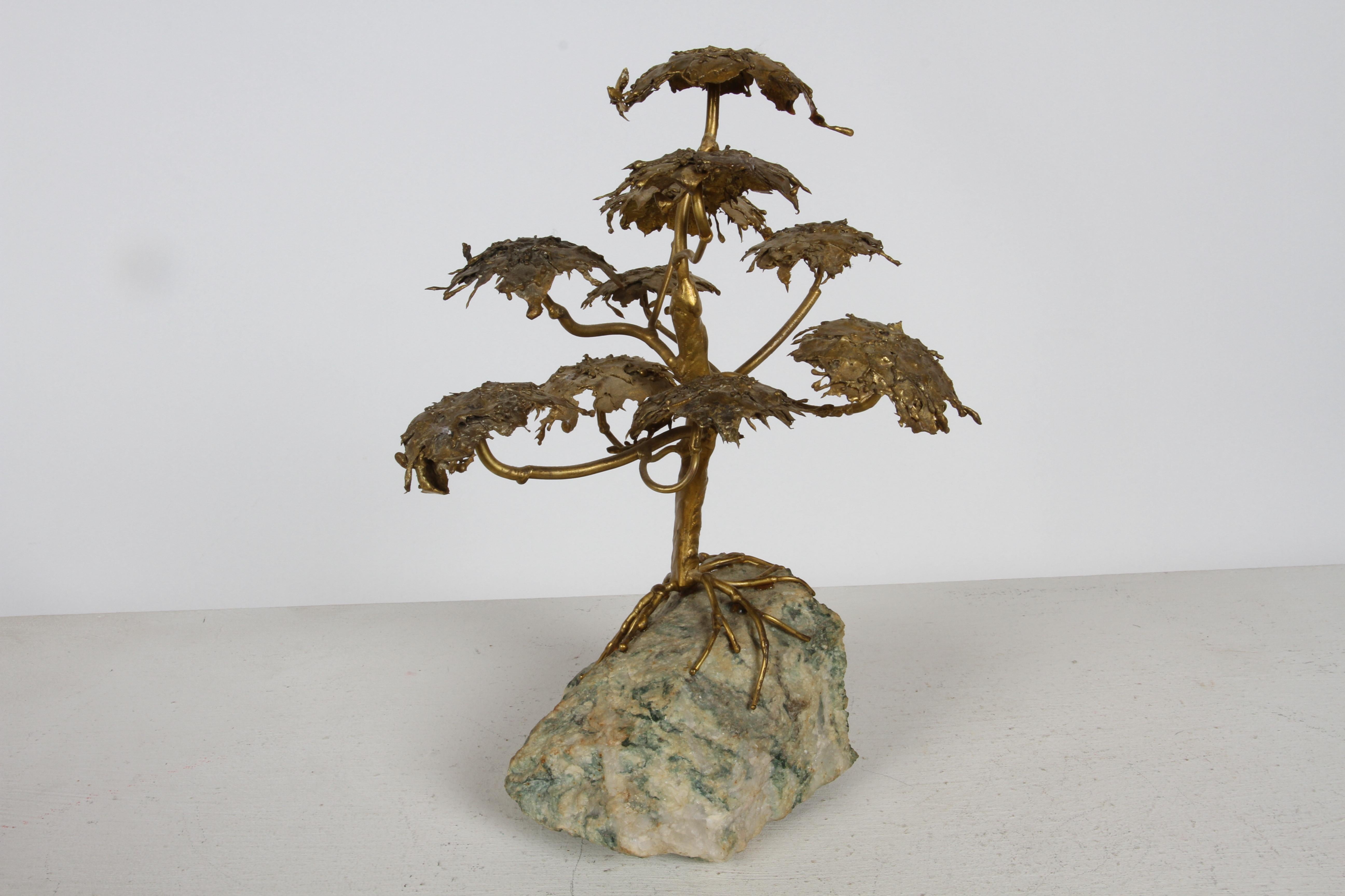 Mid-Century Artisan Brutalist Gold Metal Bonsai Tree Sculpture on Agate Base  For Sale 3