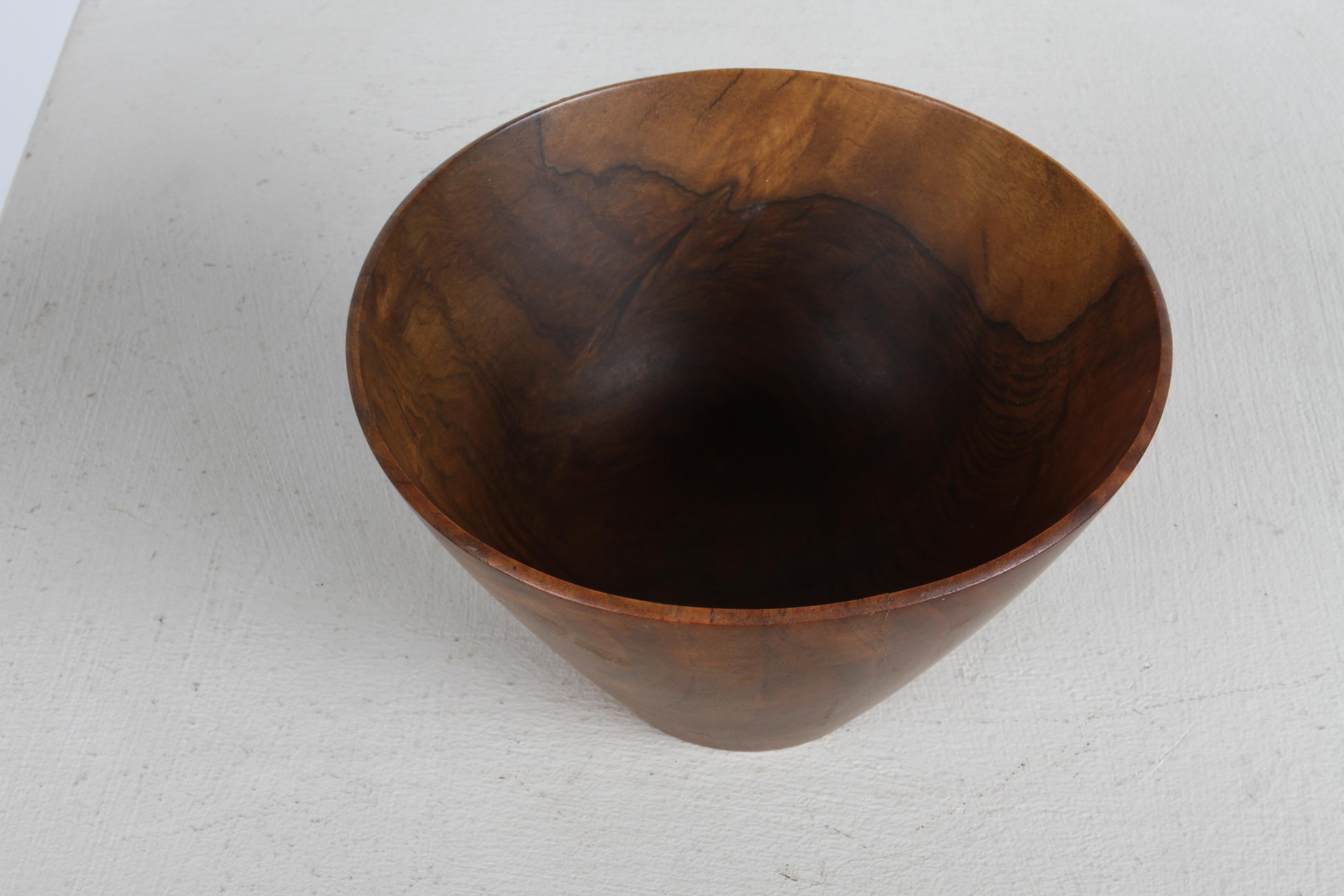 Mid-Century Modern Mid-Century Artist Bob Stockdale California Black Walnut Turned Bowl  For Sale