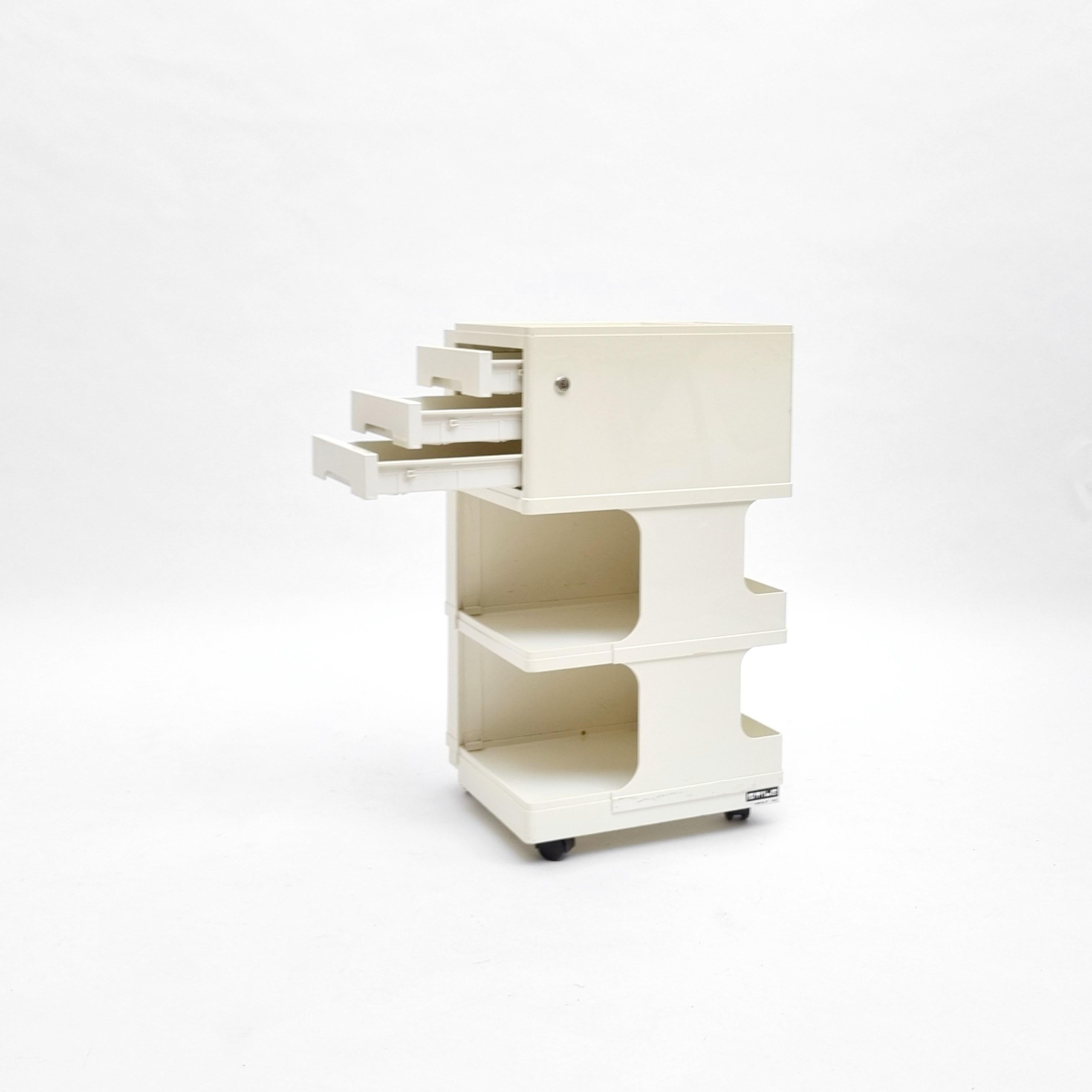 Space Age Mid-Century Artists Trolley by Giovanni Pelis for Stile Neolt, 1970s