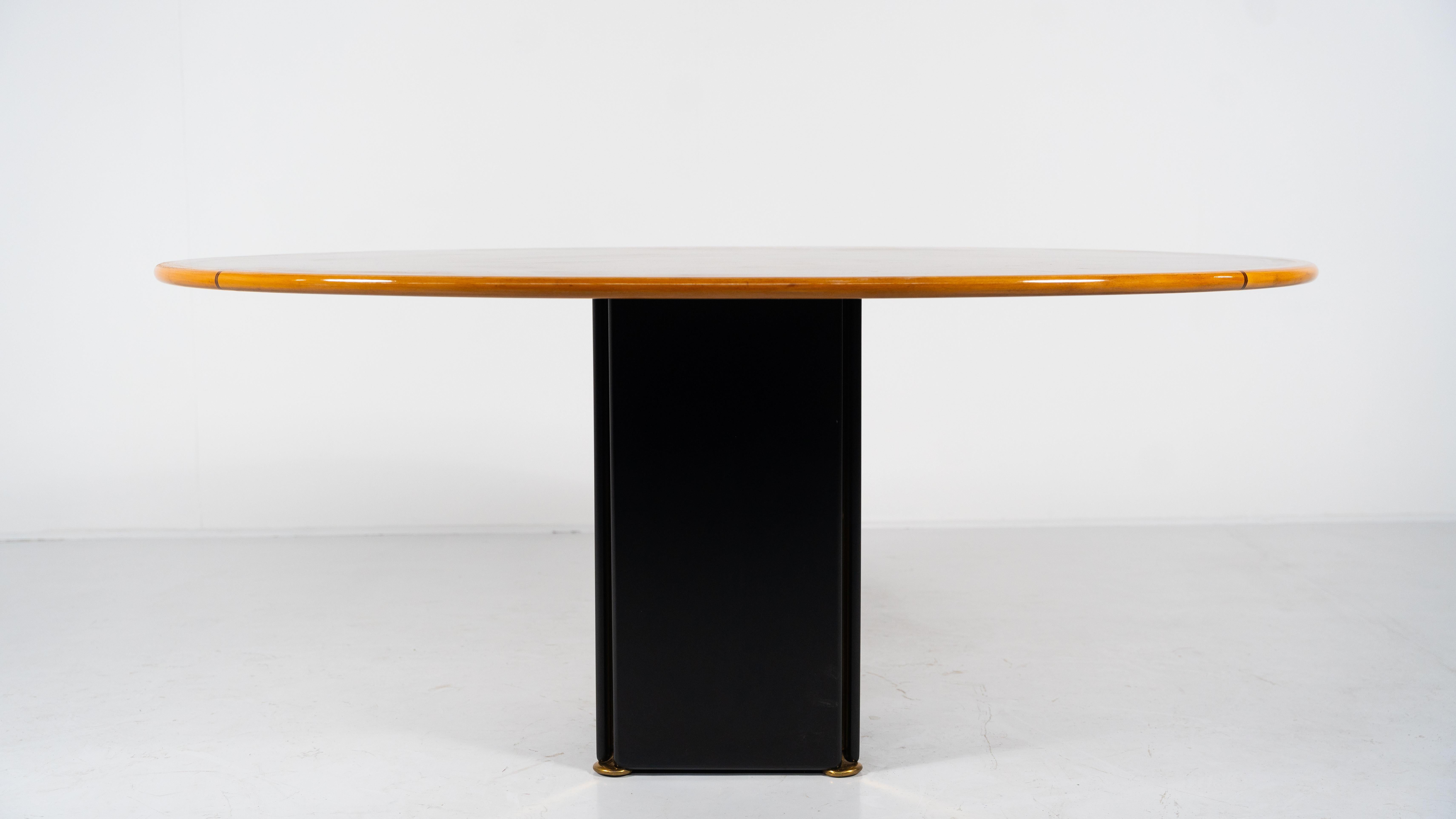 Mid-Century Modern Mid-Century Artona Dining Table by Afra and Tobia Scarpa for Maxalto, 1970s For Sale