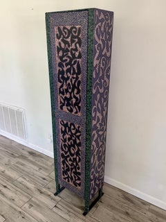 Mid Century Arts and Crafts Custom Craft Cabinets peint