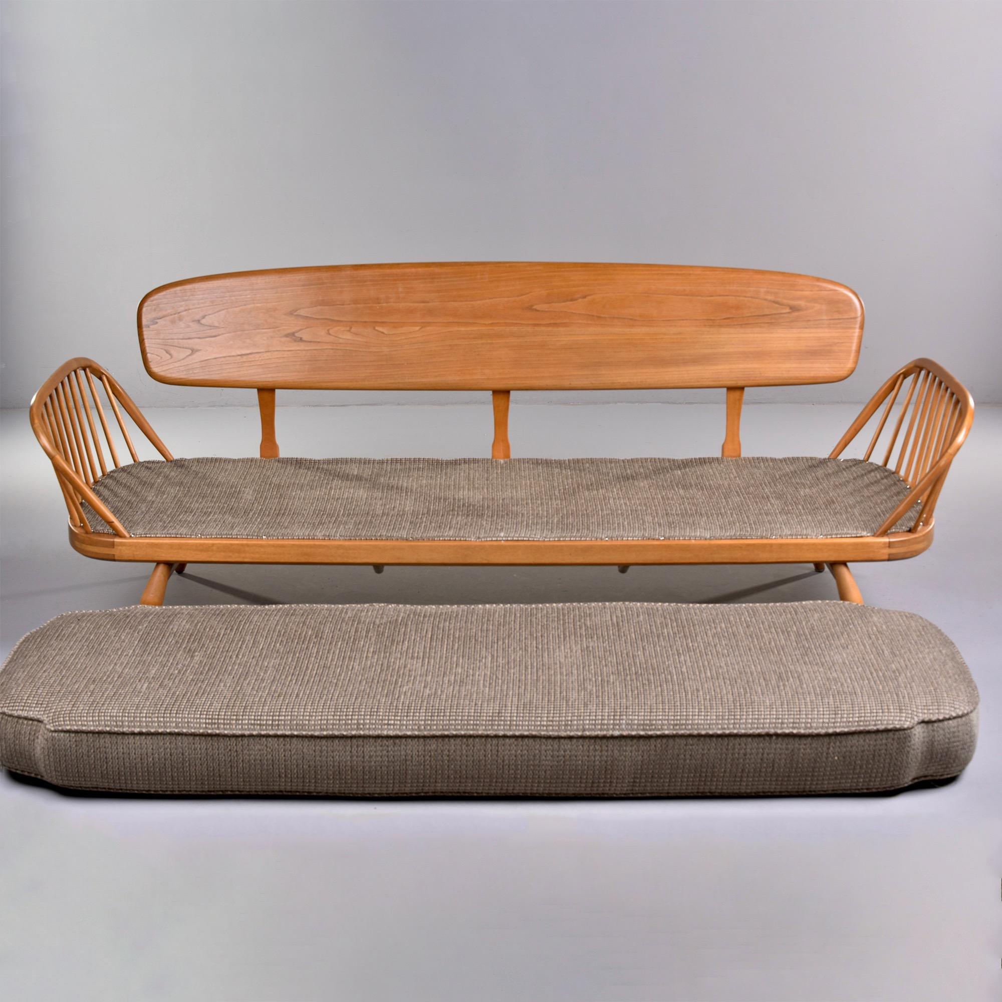 Mid-Century Ash Frame Day Bed Settee with New Upholstery 7