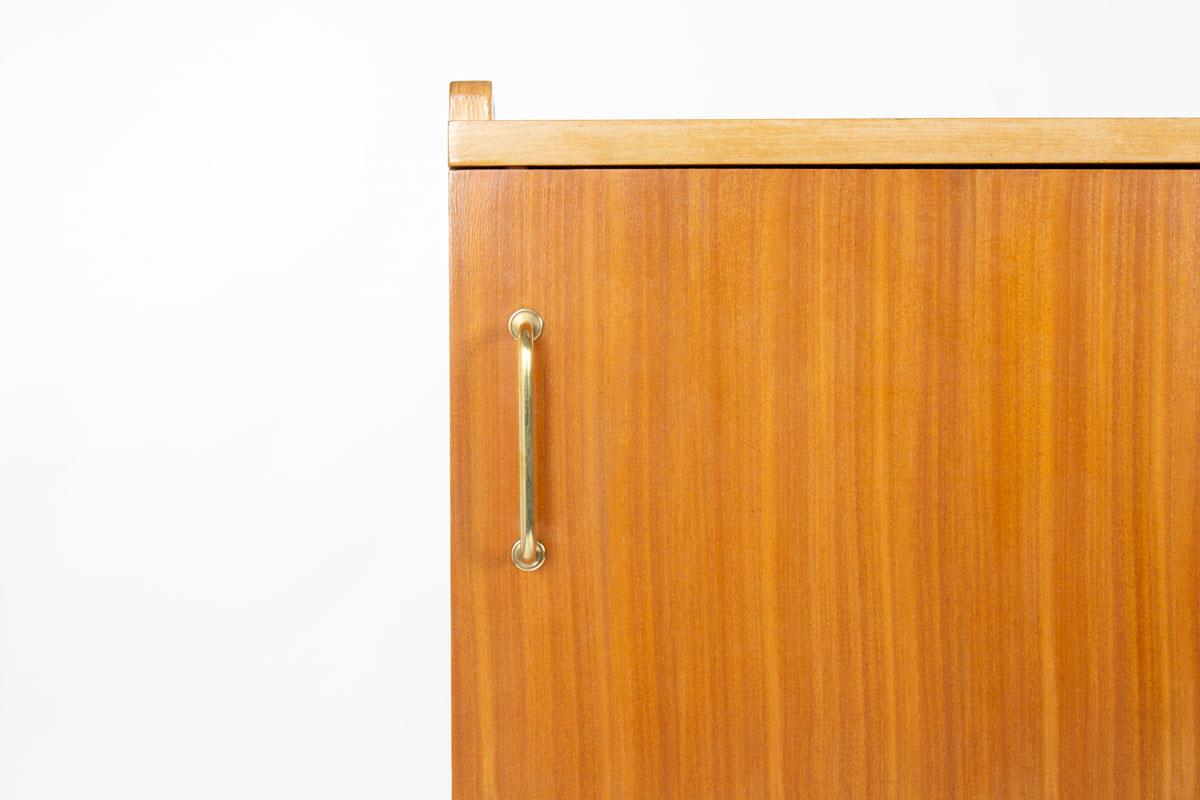 Eschenholzanrichte aus der Jahrhundertmitte von René-Jean Caillette für Charron, Frankreich, 1950er Jahre im Angebot 2