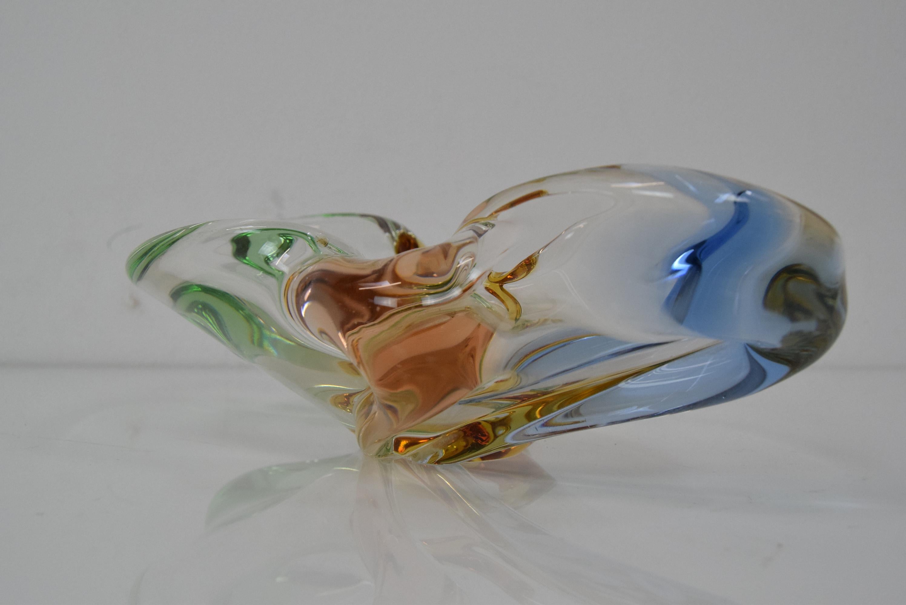 Blown Glass Mid-century Ashtray by Josef Hospodka for Chribska, 1960's. For Sale