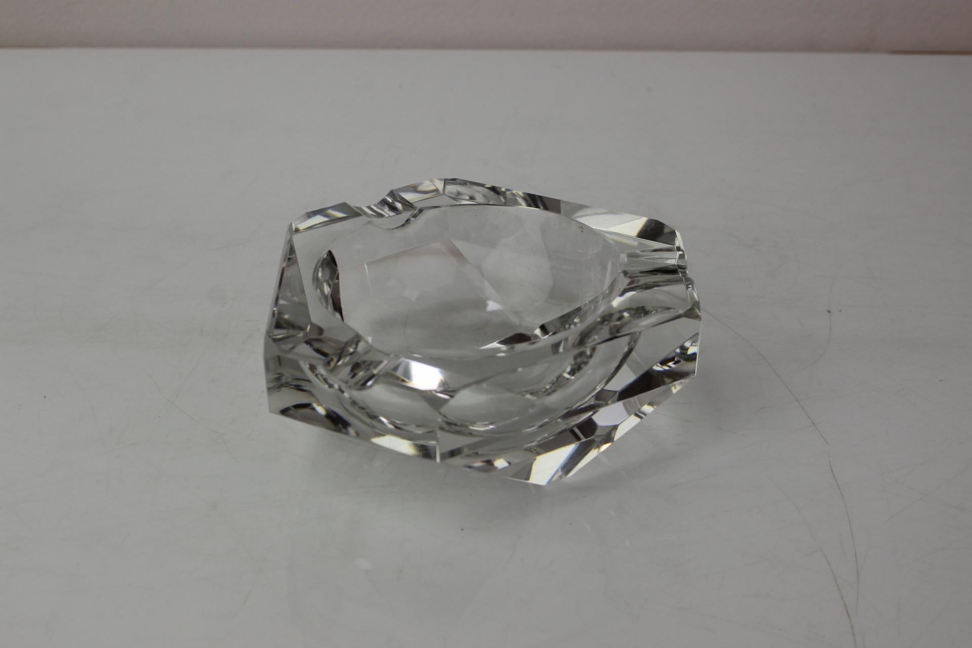 Ceco Posacenere Mid-Century  - Diamante di Bohemia Glass, anni '70 in vendita