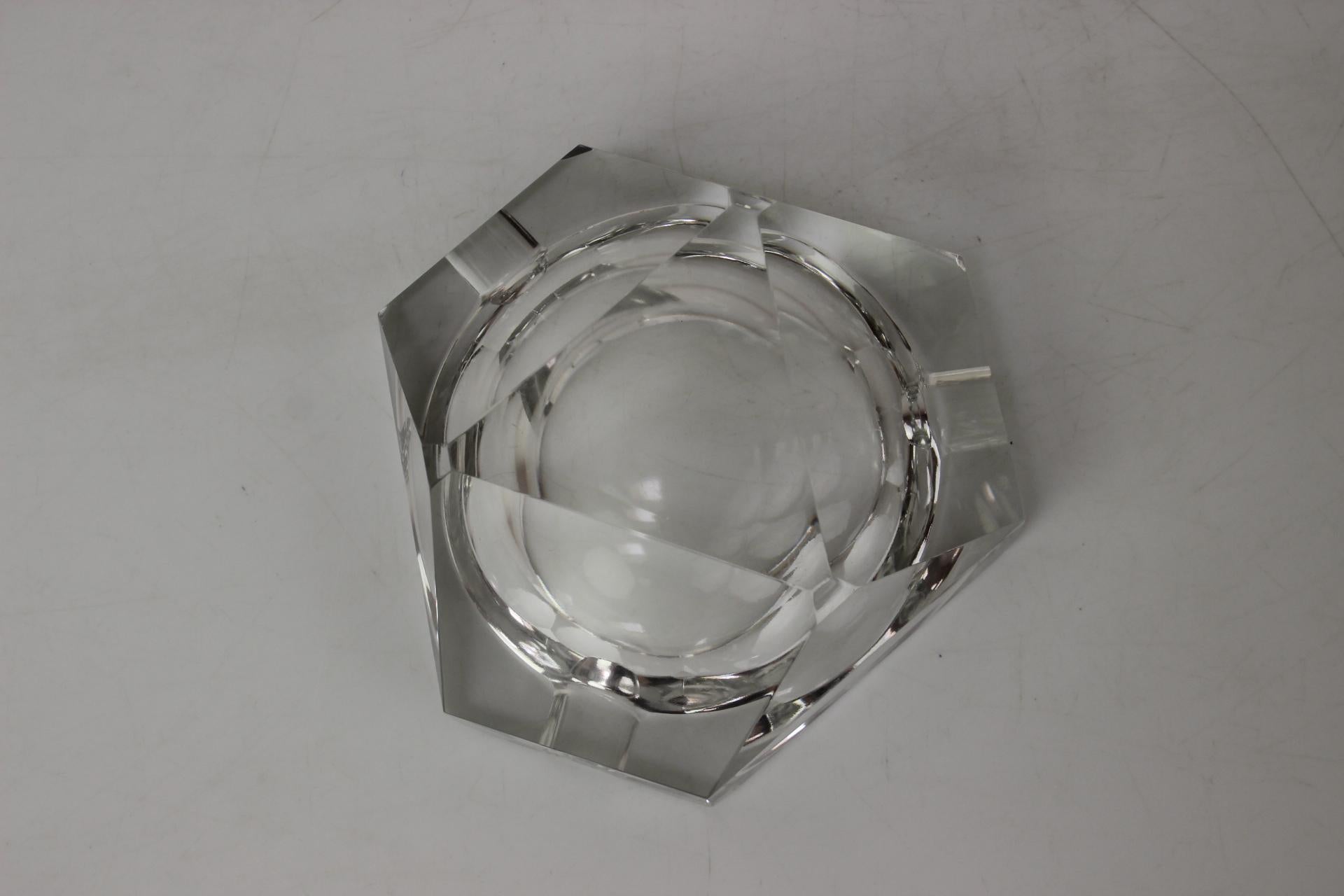 Posacenere Mid-Century  - Diamante di Bohemia Glass, anni '70 in vendita 1