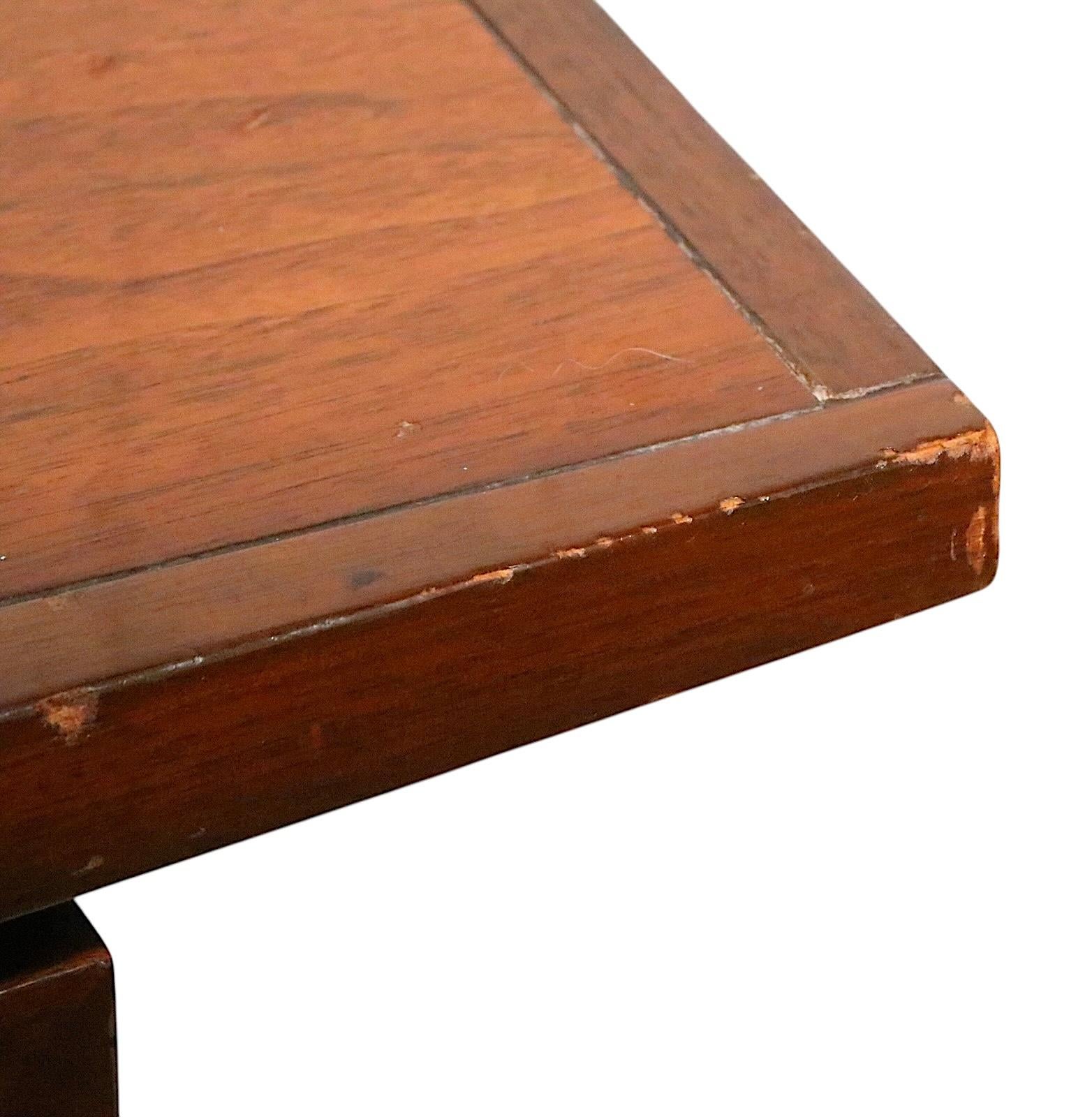 Ottone Cassapanca di Helen Hobey Baker del Mid Century Asia Modern in vendita