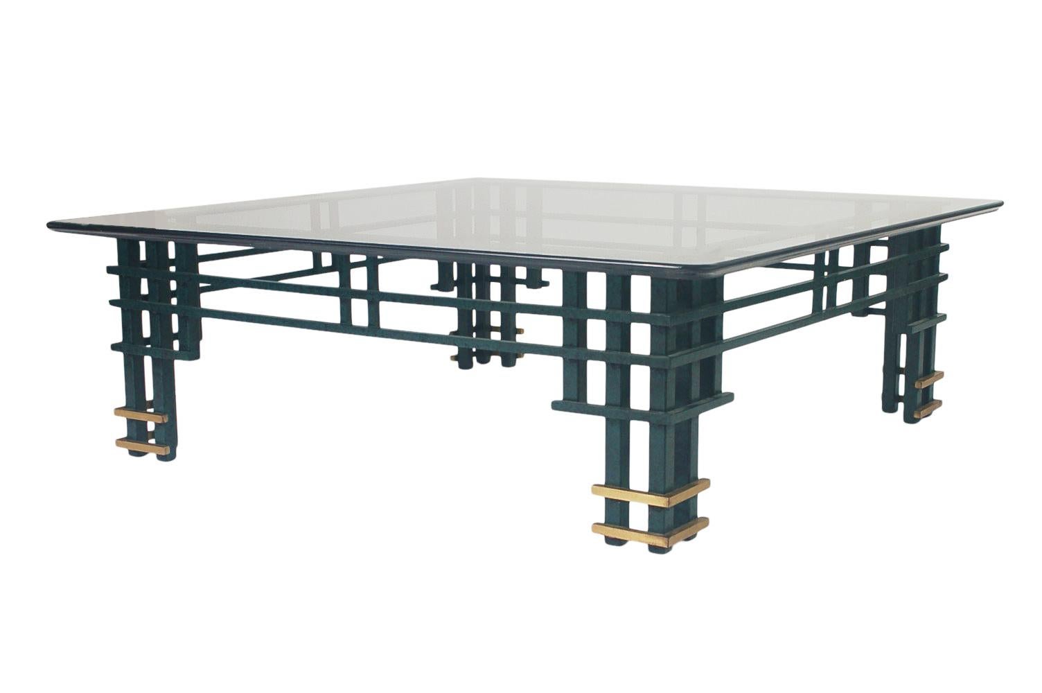 Mid Century Asian Modern Chinoiserie Mesa de Cocktail Cuadrada Grande Verde Esmeralda Estadounidense en venta