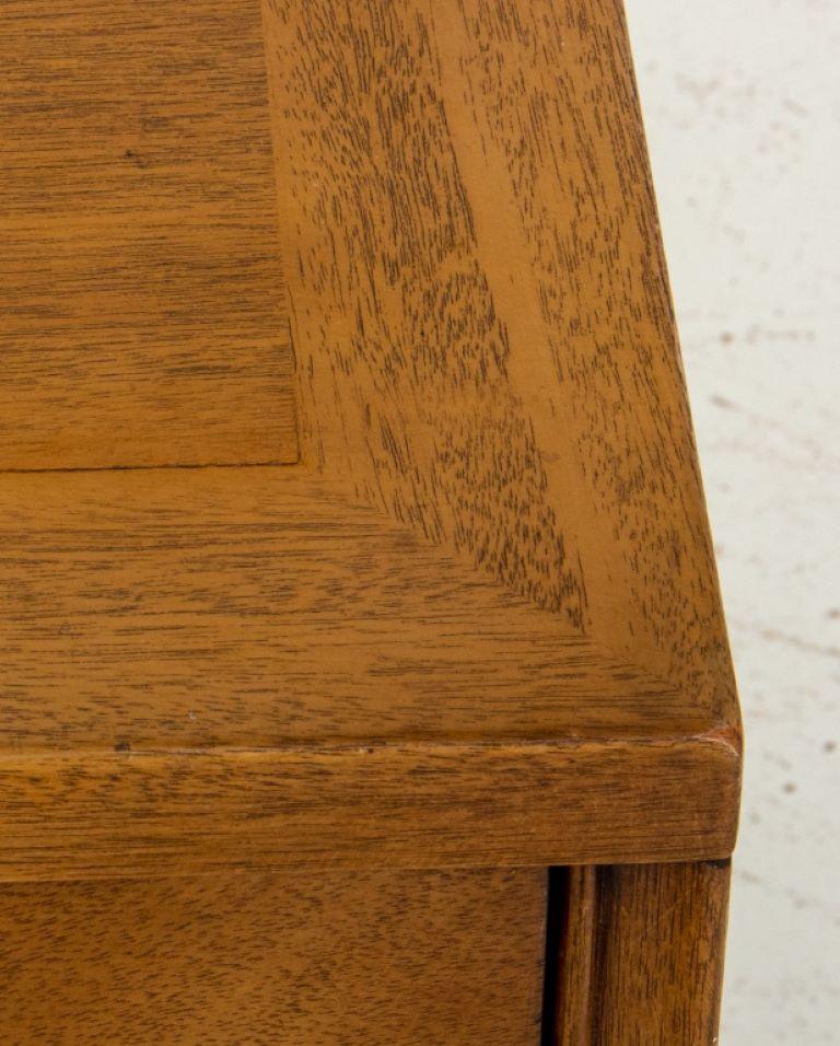 Mid-Century Asian Modern Walnut Kneehole Desk, 60s For Sale 2