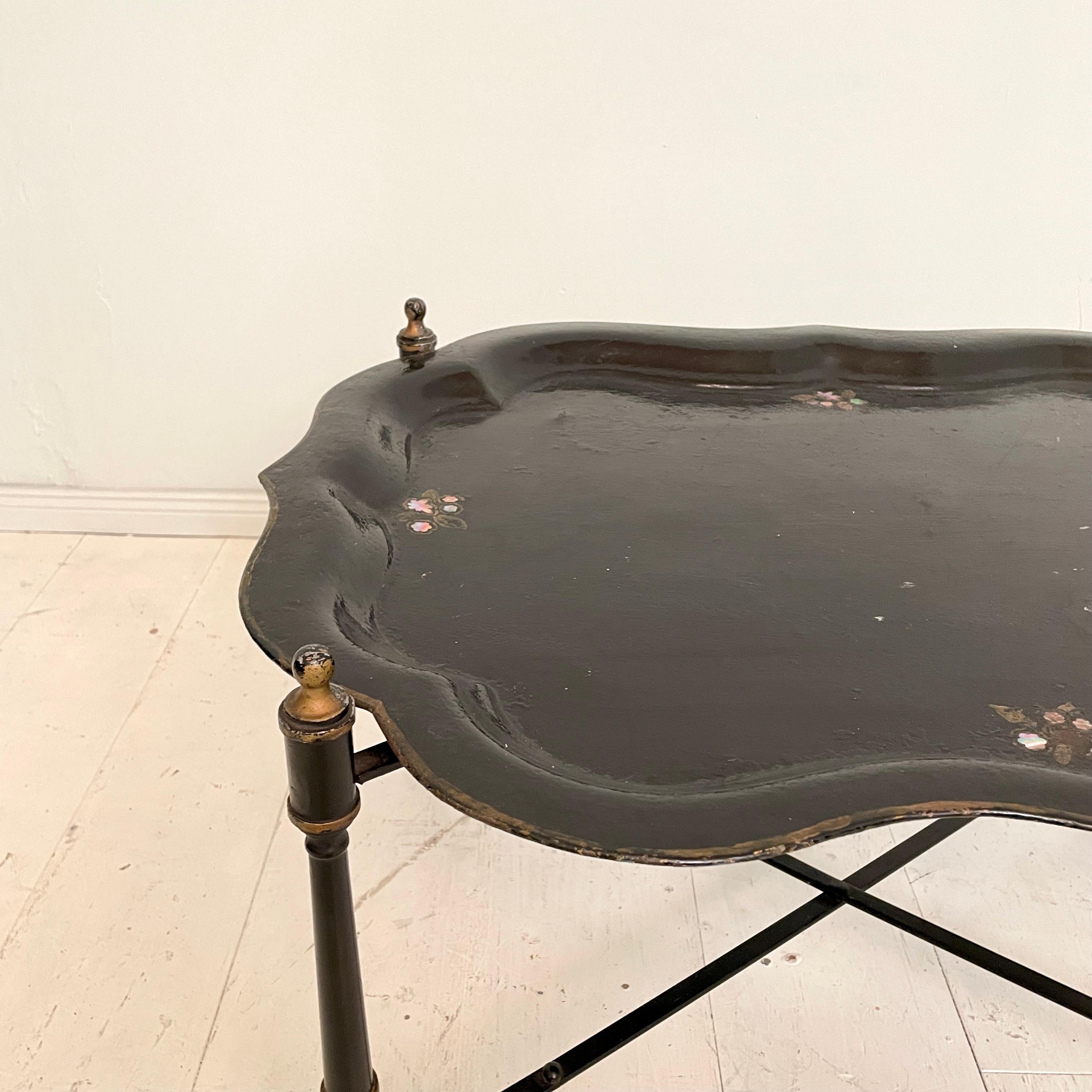 Lacquered Mid Century Asian Style Black Metal Tray Table or Serving Table, Around 1960